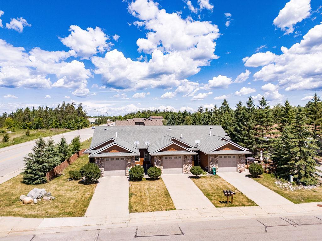 2010 townhouse for sale at 205 SE 17th Street, Unit 110 in Grand Rapids, MN — 2 bed, 2 bath (photo 24 of 27)