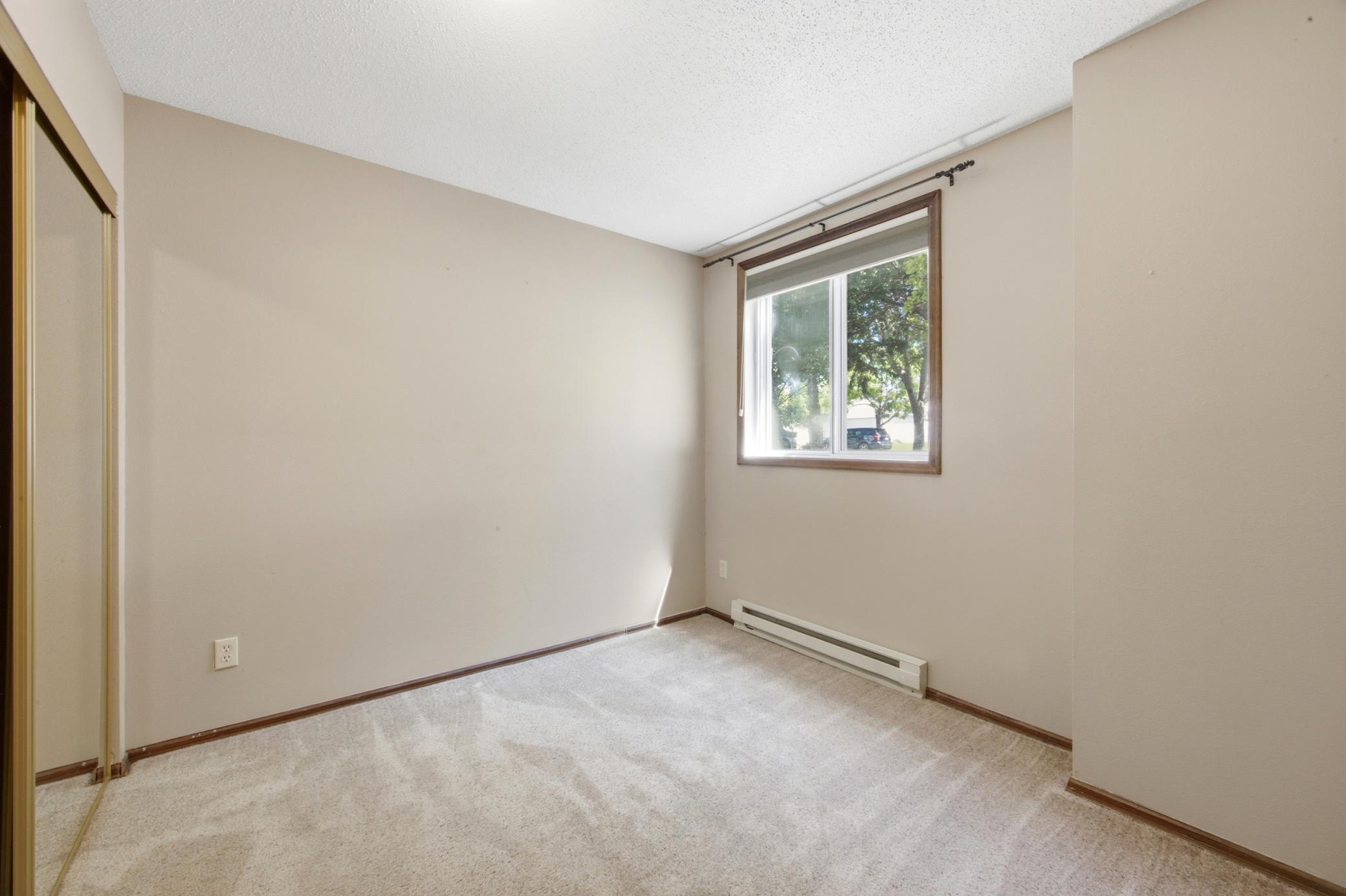 2927 35th S Avenue, Fargo ND 58104 - Photo 27 of 36