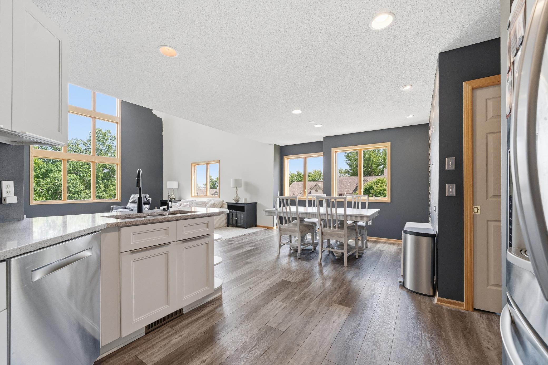 2001 townhouse for sale at 2729 Arrowwood Drive NW in Alexandria, MN — 4 bed, 4 bath (photo 18 of 62)