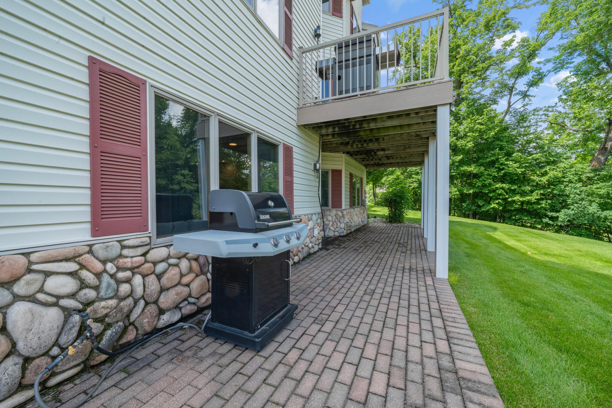 2001 townhouse for sale at 2729 Arrowwood Drive NW in Alexandria, MN — 4 bed, 4 bath (photo 61 of 62)
