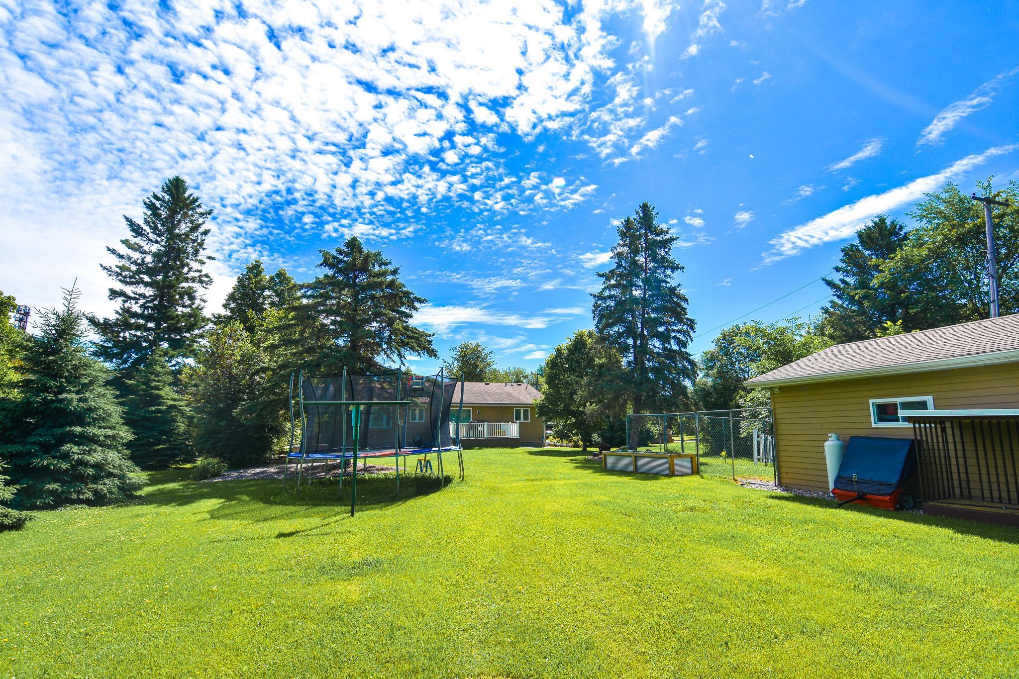 1976 single family home for sale at 718 Stephen Avenue in Stephen, MN — 4 bed, 3 bath (photo 30 of 32)