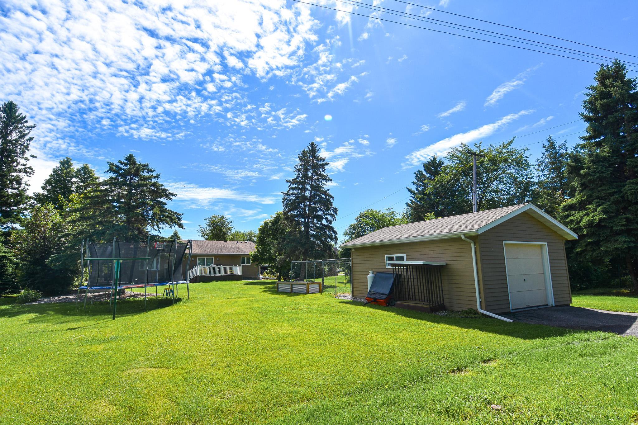 1976 single family home for sale at 718 Stephen Avenue in Stephen, MN — 4 bed, 3 bath (photo 31 of 32)