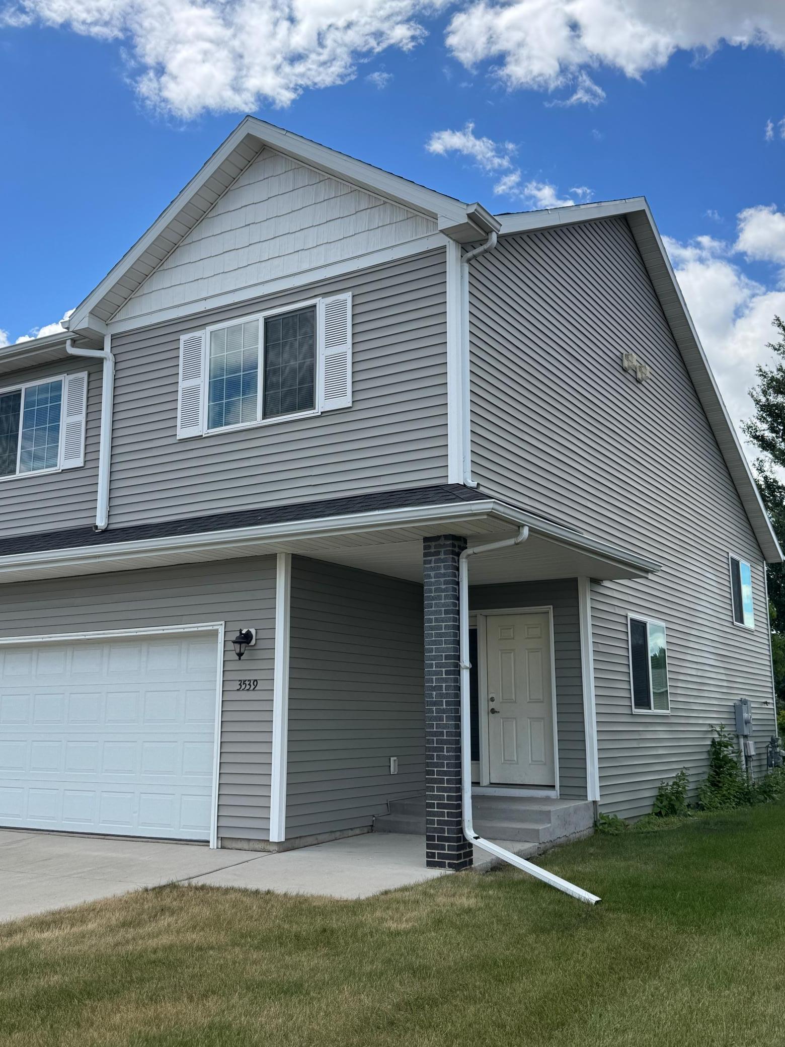 2013 townhouse for sale at 3539 15th Street S in Moorhead, MN — 3 bed, 3 bath