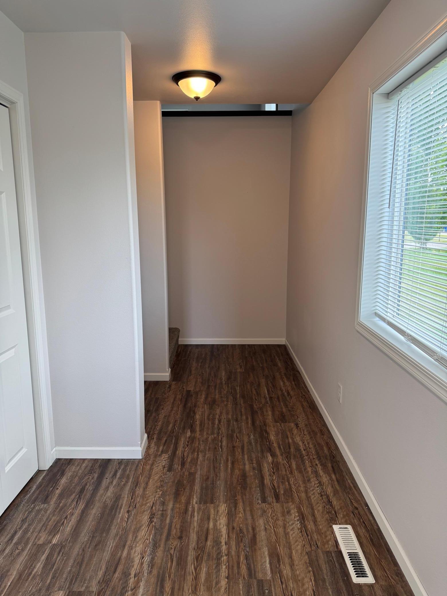 2013 townhouse for sale at 3539 15th Street S in Moorhead, MN — 3 bed, 3 bath (photo 2 of 27)