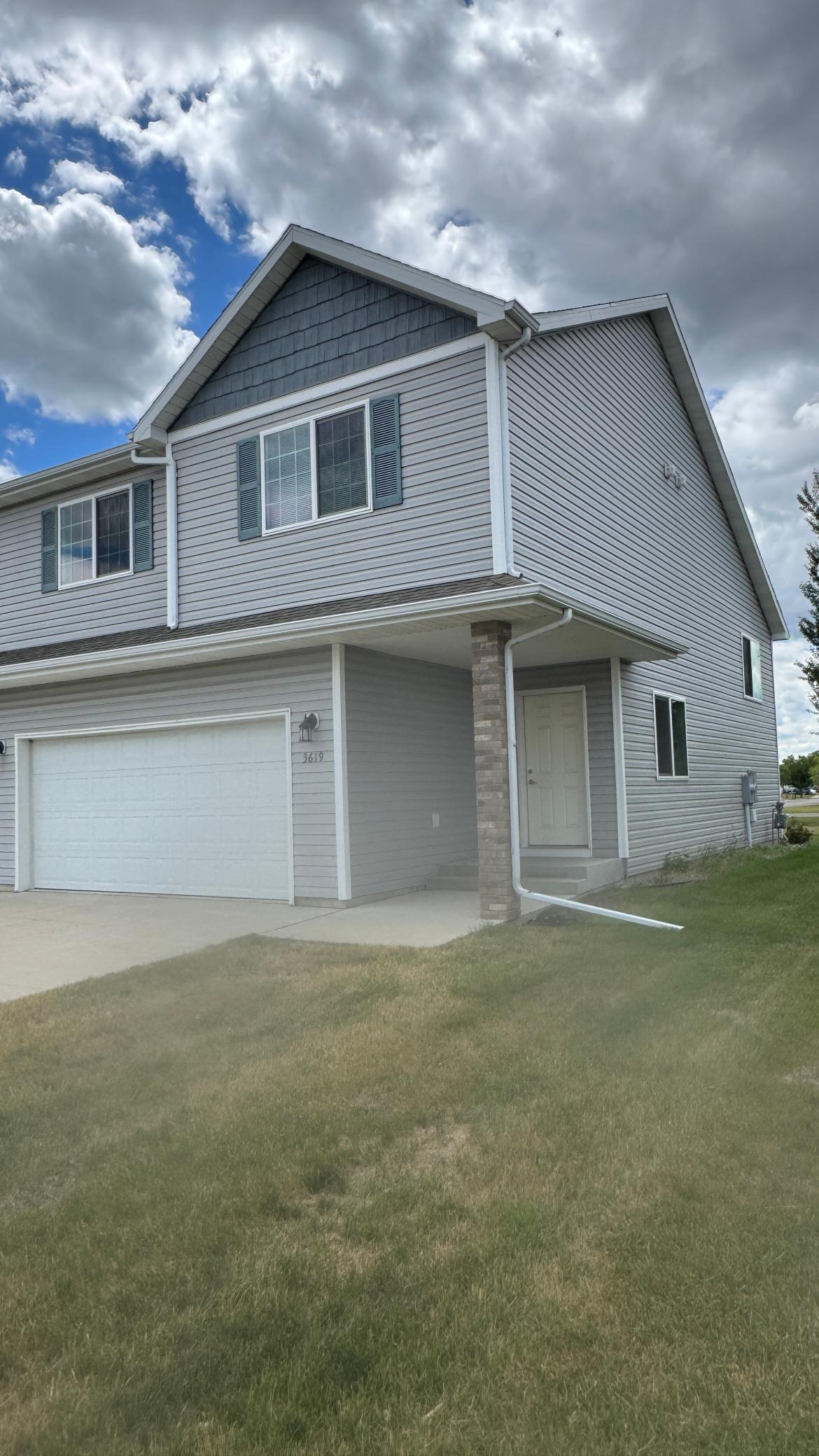3619 15th Street S, Moorhead MN 56560 - Photo 2 of 27