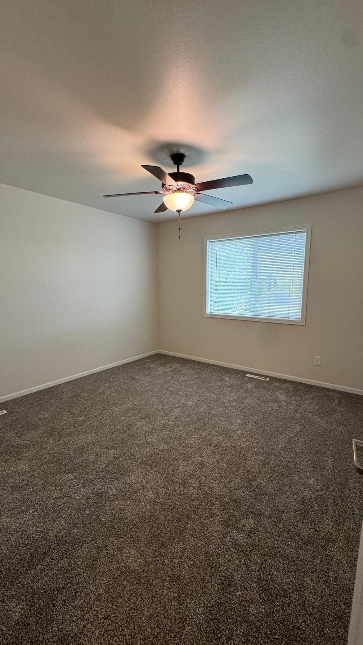 2015 townhouse for sale at 3116 27th Street S in Moorhead, MN — 3 bed, 2 bath (photo 14 of 37)