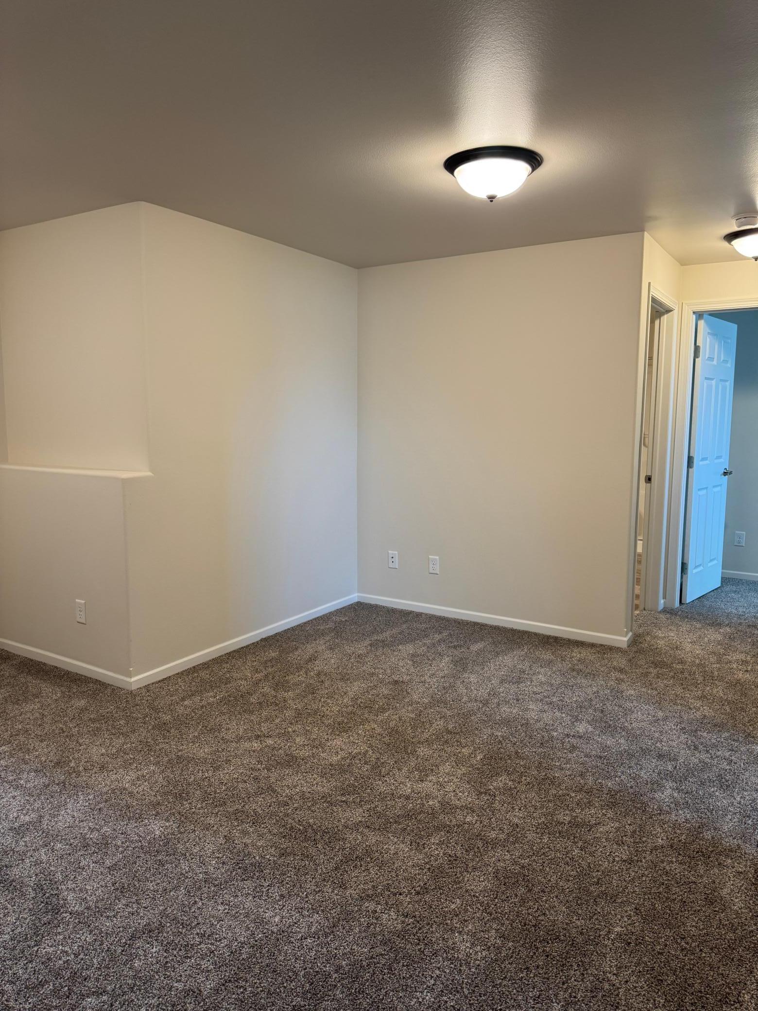 2015 townhouse for sale at 3116 27th Street S in Moorhead, MN — 3 bed, 2 bath (photo 24 of 37)