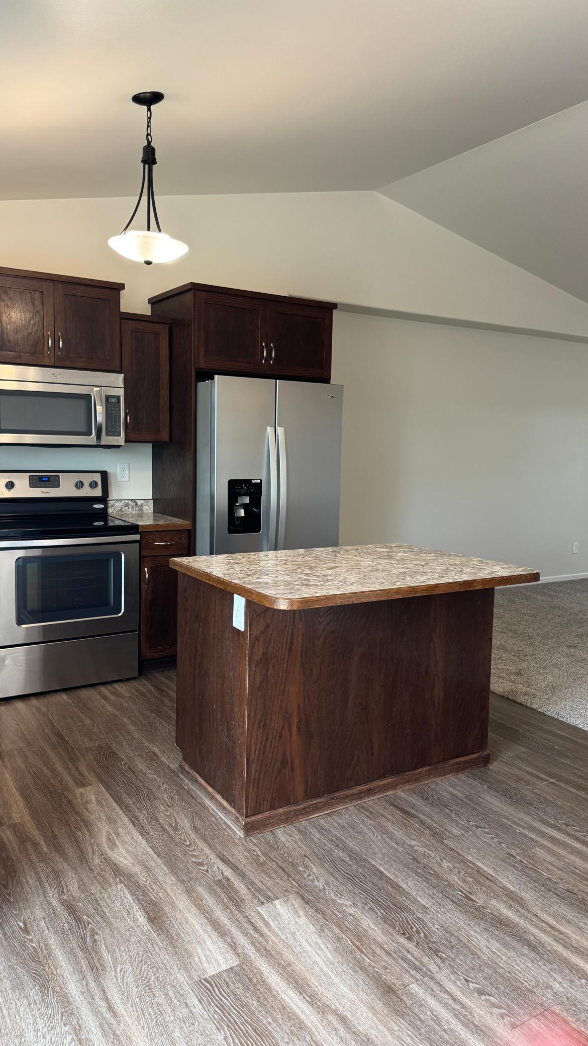 2015 townhouse for sale at 3116 27th Street S in Moorhead, MN — 3 bed, 2 bath (photo 10 of 37)