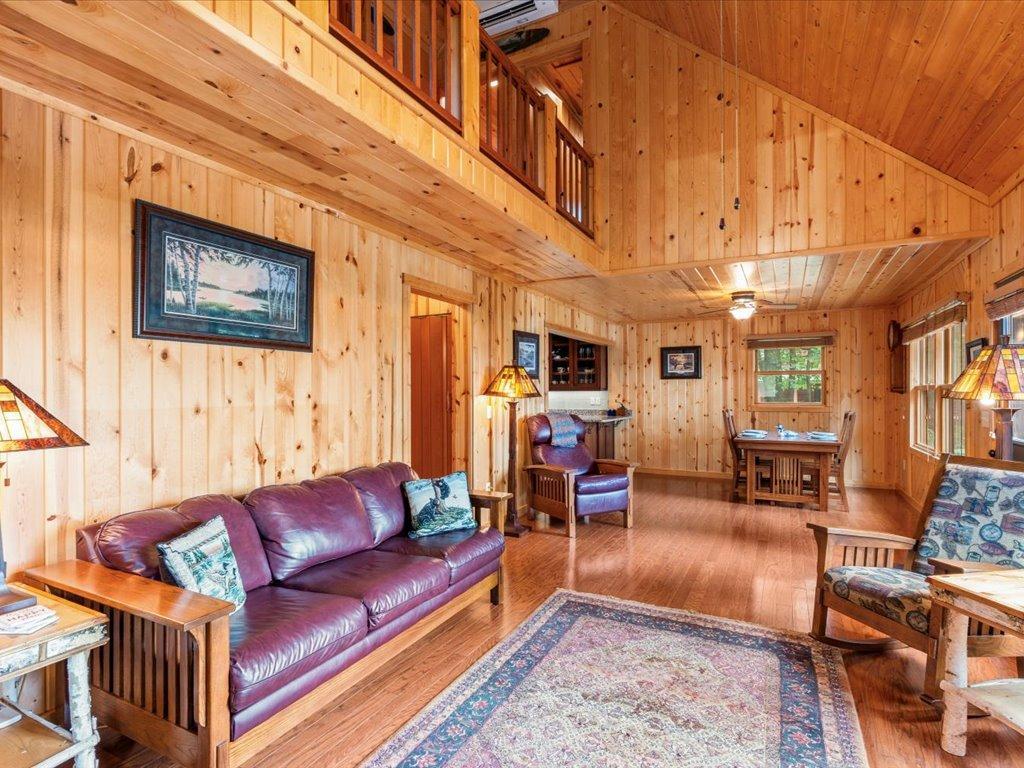 1981 single family home for sale at 6485 Lendee Drive in Nisswa, MN — 3 bed, 2 bath (photo 4 of 36)