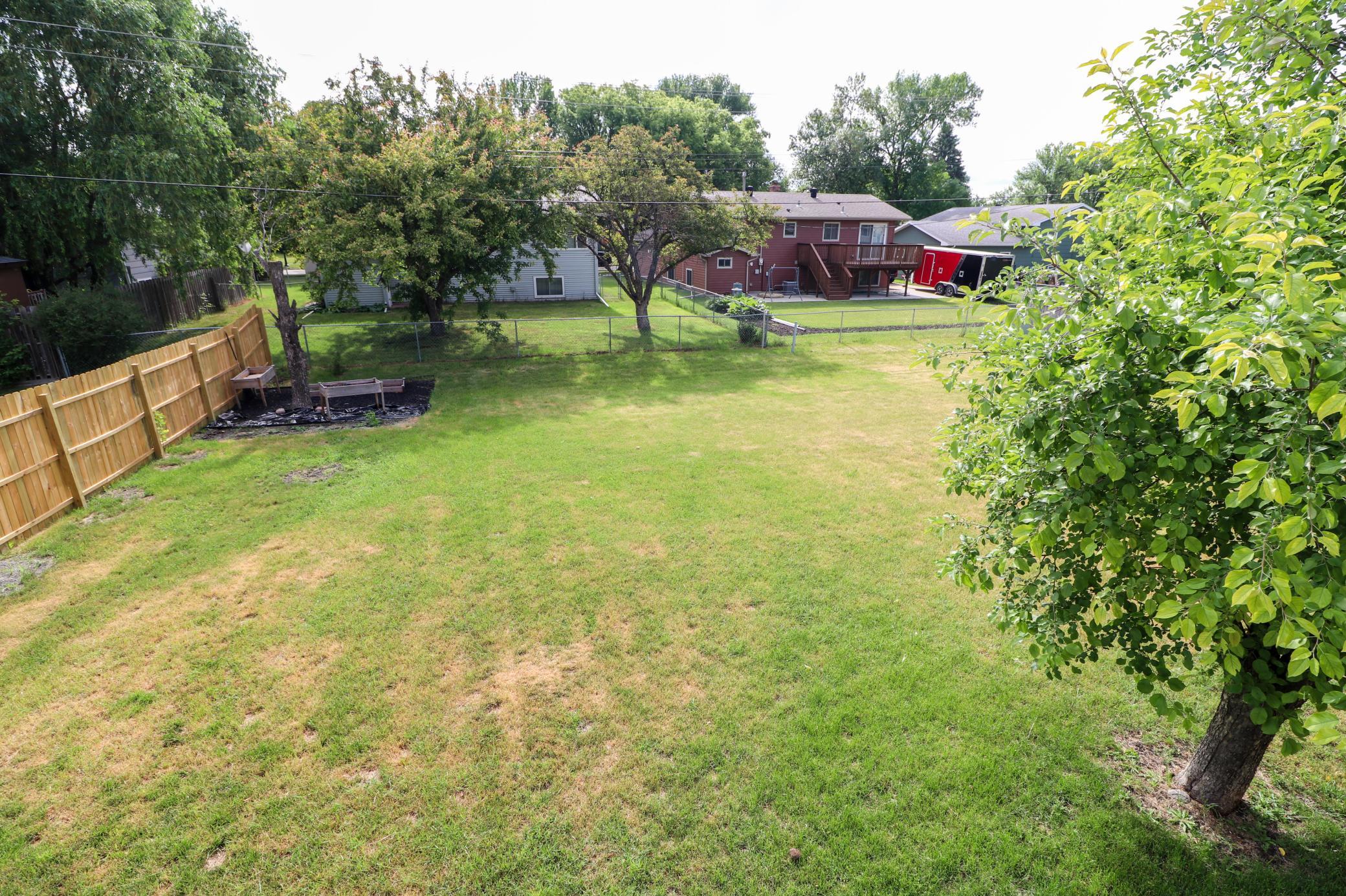 1420 S 23rd S Street, Fargo ND 58103 - Photo 6 of 8