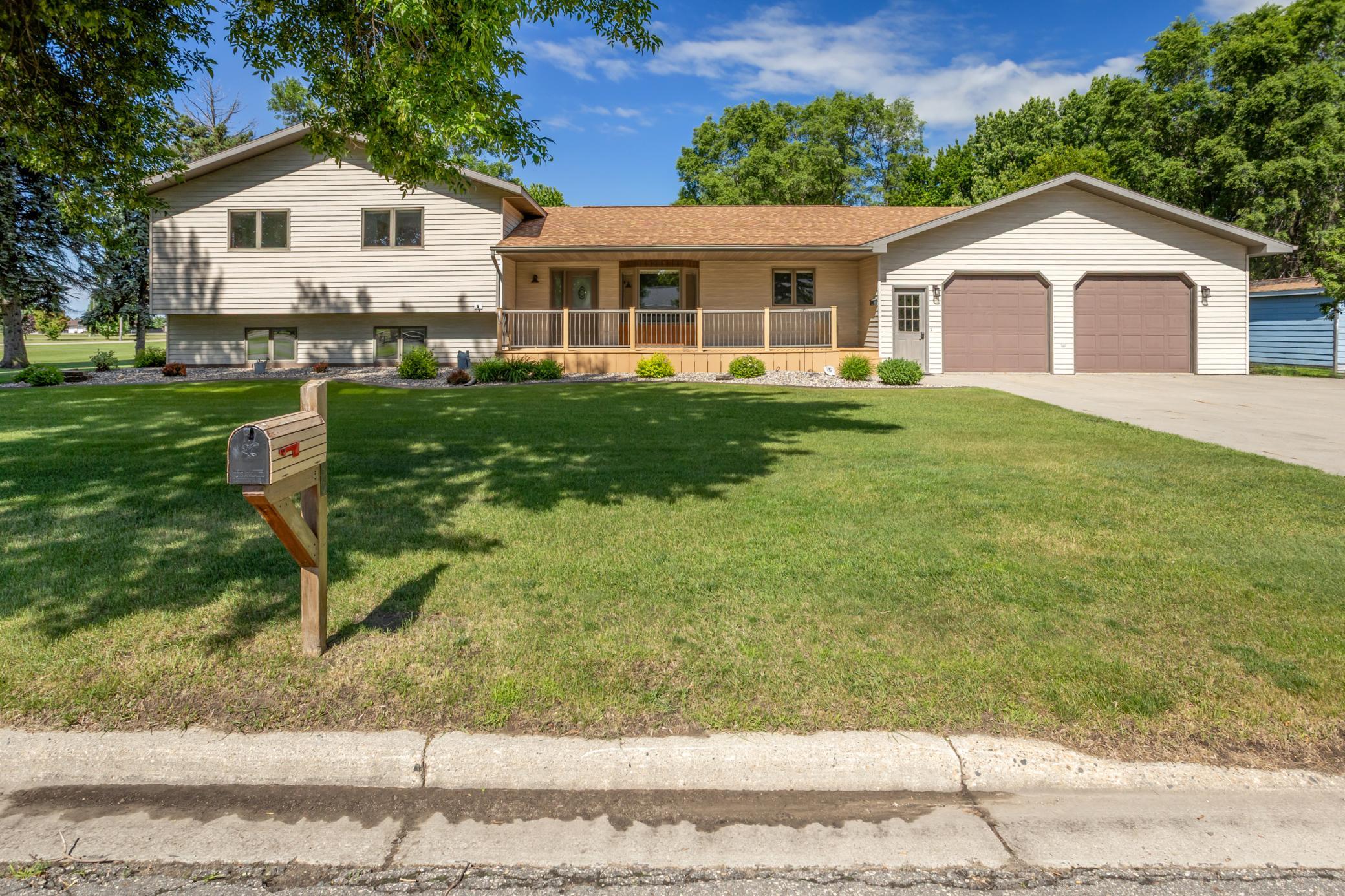 506 5th Street, Wyndmere ND 58081 - Photo 19 of 25