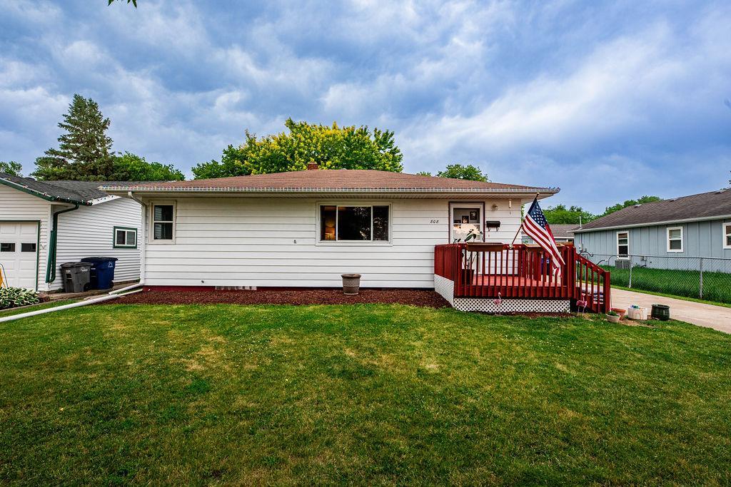 808 15th N Street, Moorhead MN 56560 - Photo 2 of 23