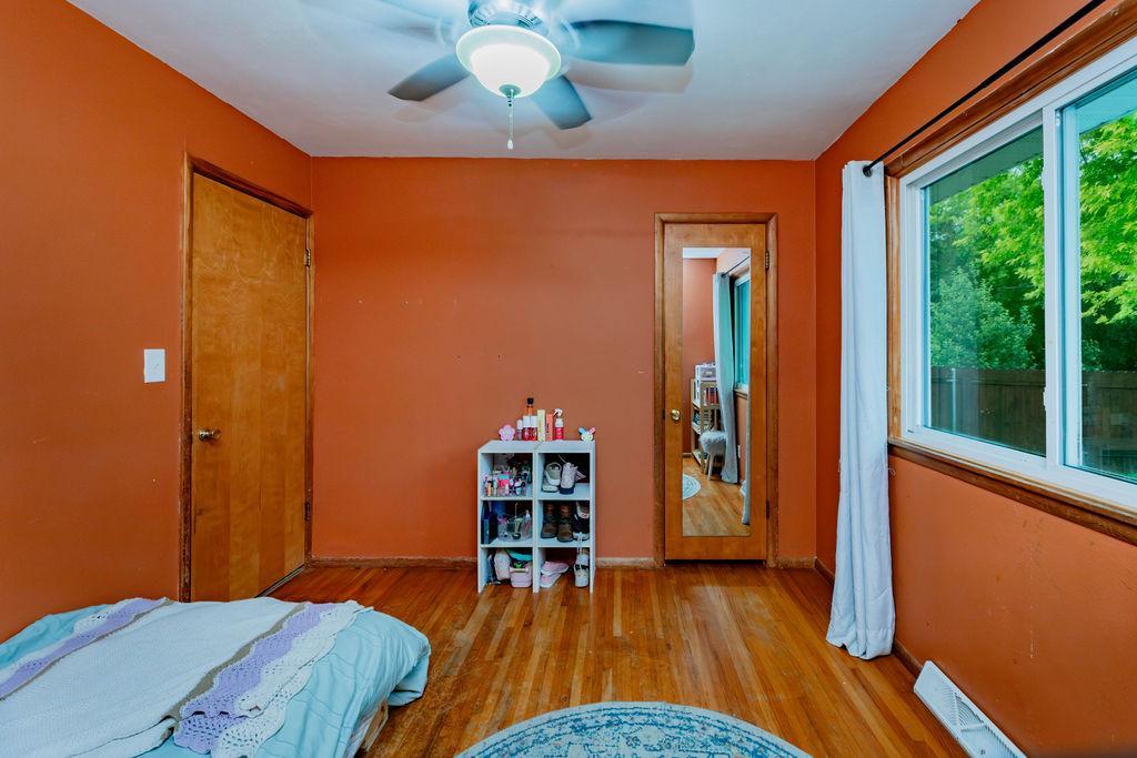 808 15th N Street, Moorhead MN 56560 - Photo 15 of 23