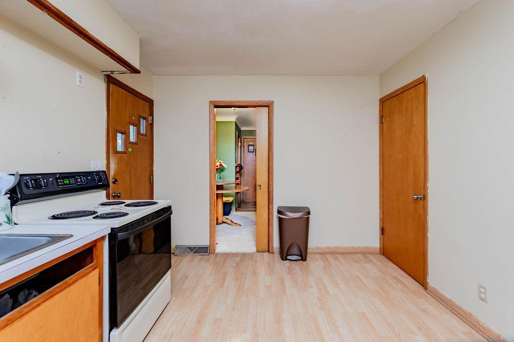 808 15th N Street, Moorhead MN 56560 - Photo 6 of 23