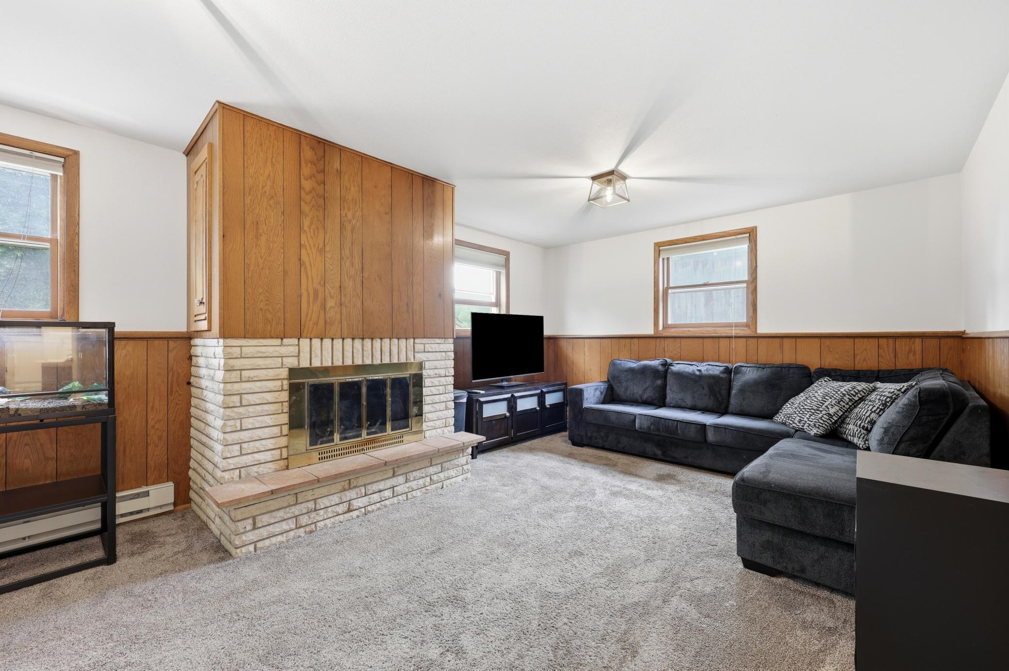 1915 11th S Street, Moorhead MN 56560 - Photo 21 of 34