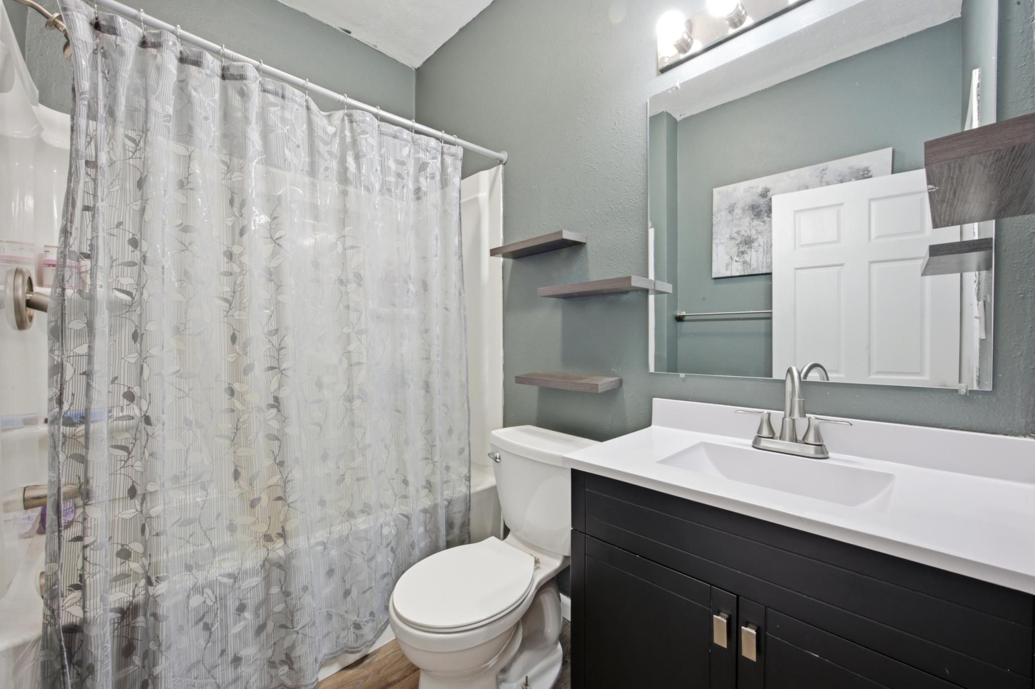 1017 14th S Street, Fargo ND 58103 - Photo 13 of 17