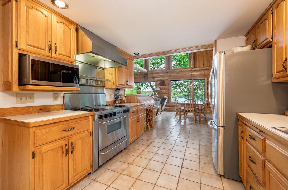 38020 Blueridge Drive, Grand Rapids MN 55744 - Photo 11 of 25