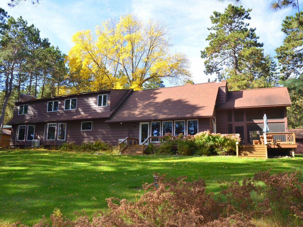 1915 single family home for sale at 17269 Cattail Drive in Park Rapids, MN — 5 bed, 3 bath (photo 2 of 49)