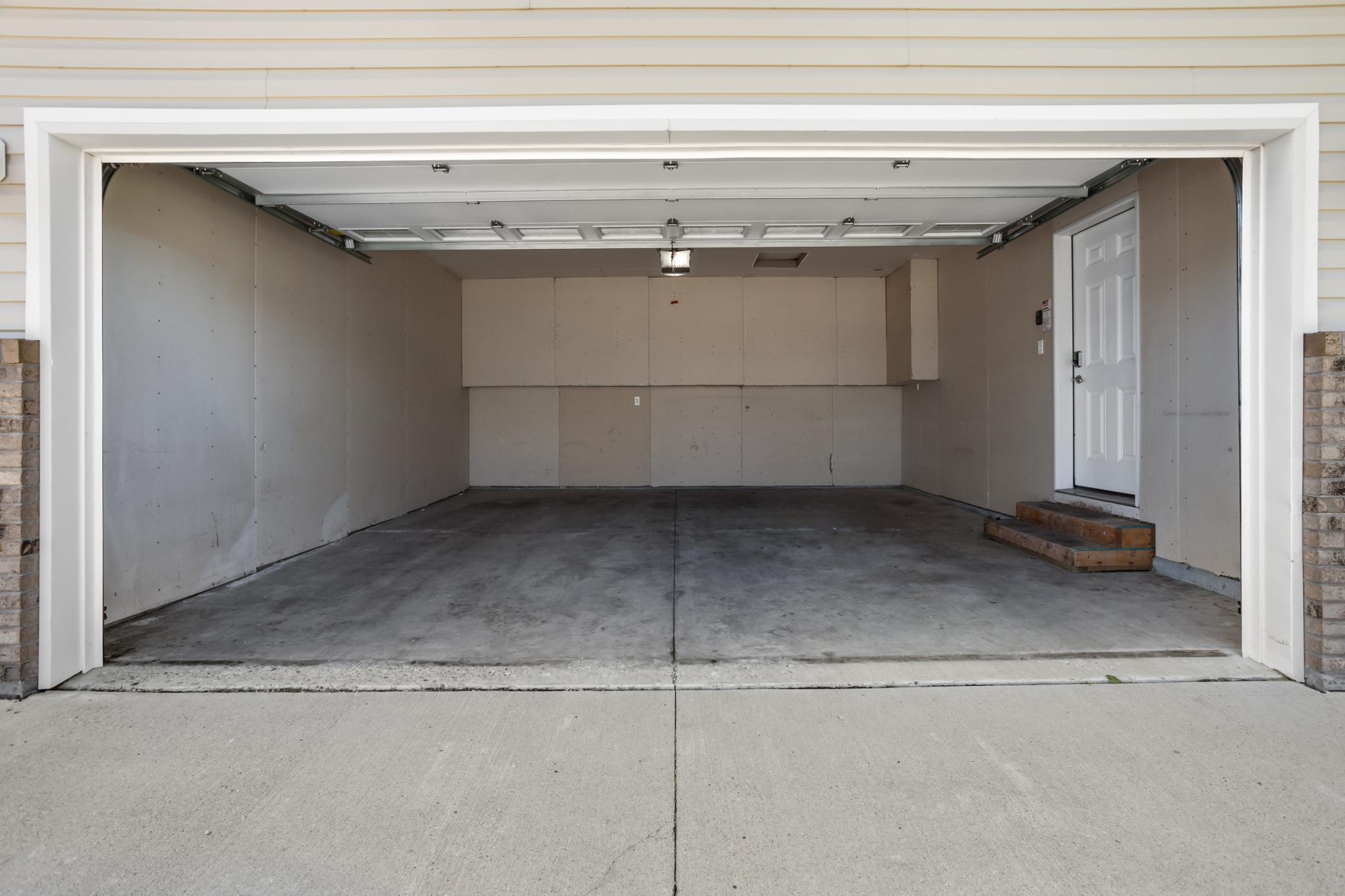 1023 29th W Avenue, West Fargo ND 58078 - Photo 22 of 23