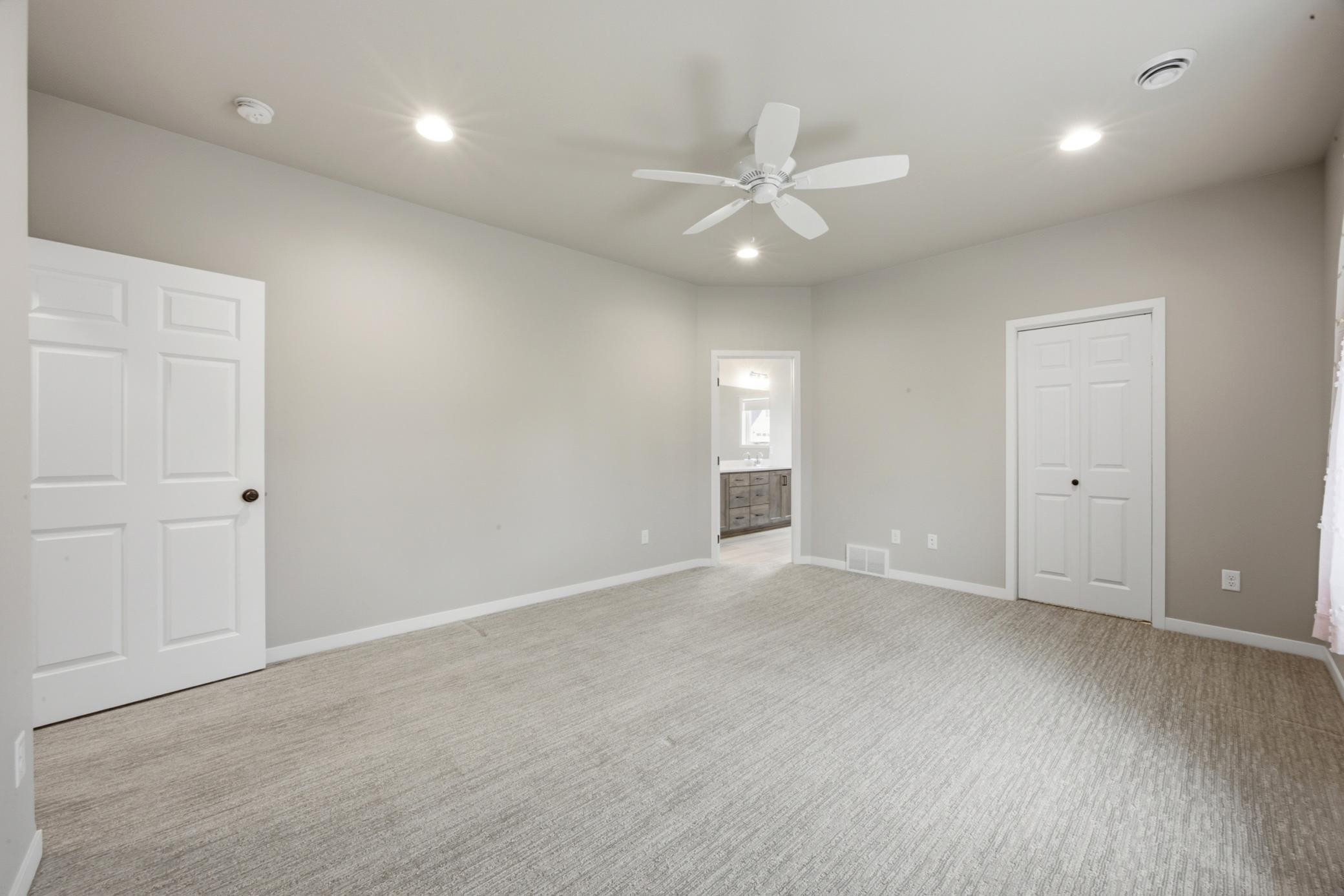 4881 Bluebell S Loop, Fargo ND 58104 - Photo 20 of 41