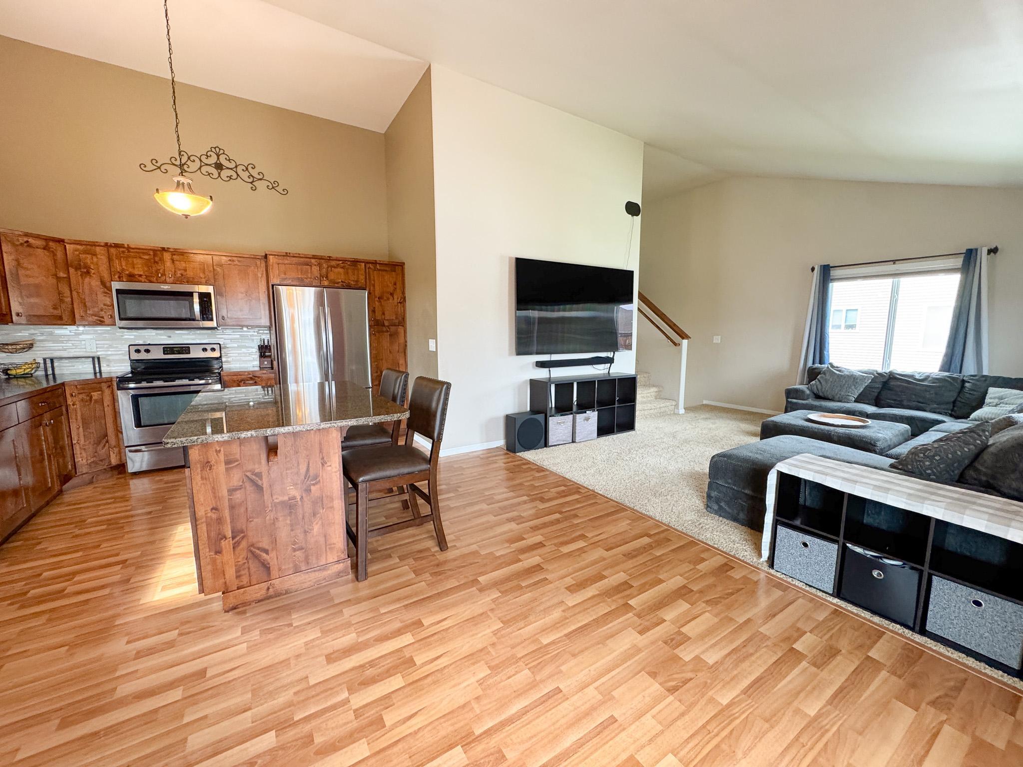 2613 56th S Avenue, Fargo ND 58104 - Photo 7 of 29