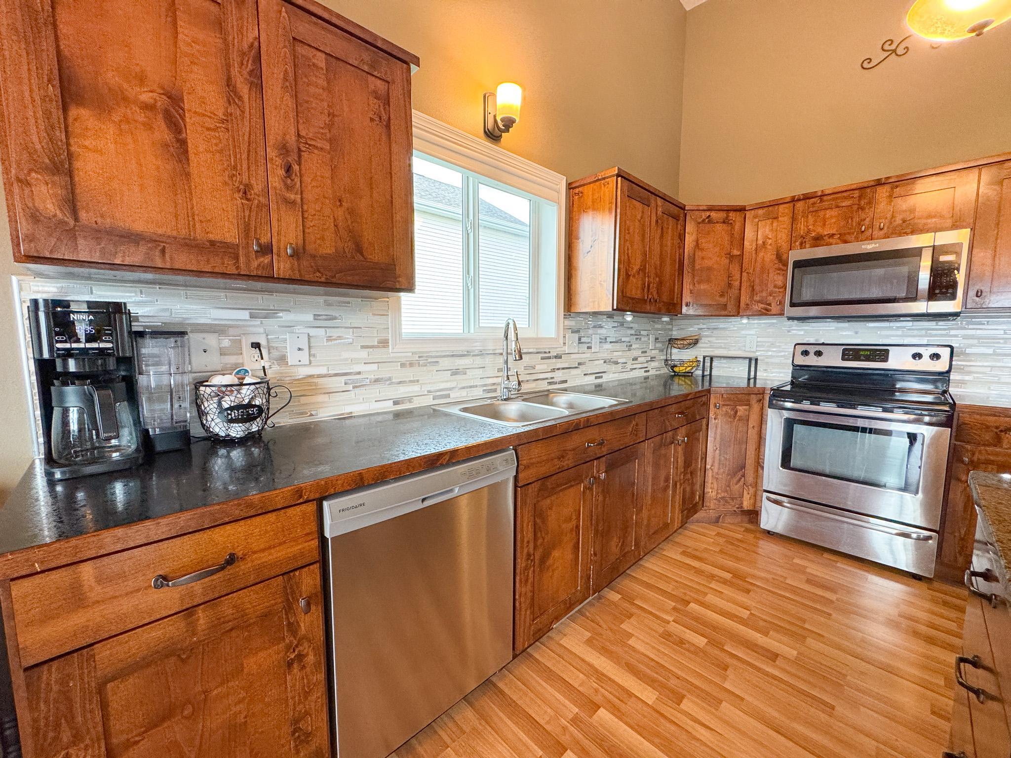 2613 56th S Avenue, Fargo ND 58104 - Photo 9 of 29