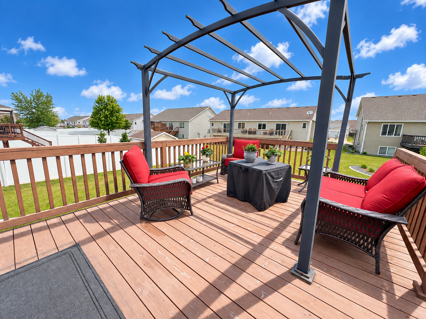2011 single family home for sale at 2613 56th Avenue S in Fargo, ND — 3 bed, 3 bath (photo 3 of 67)