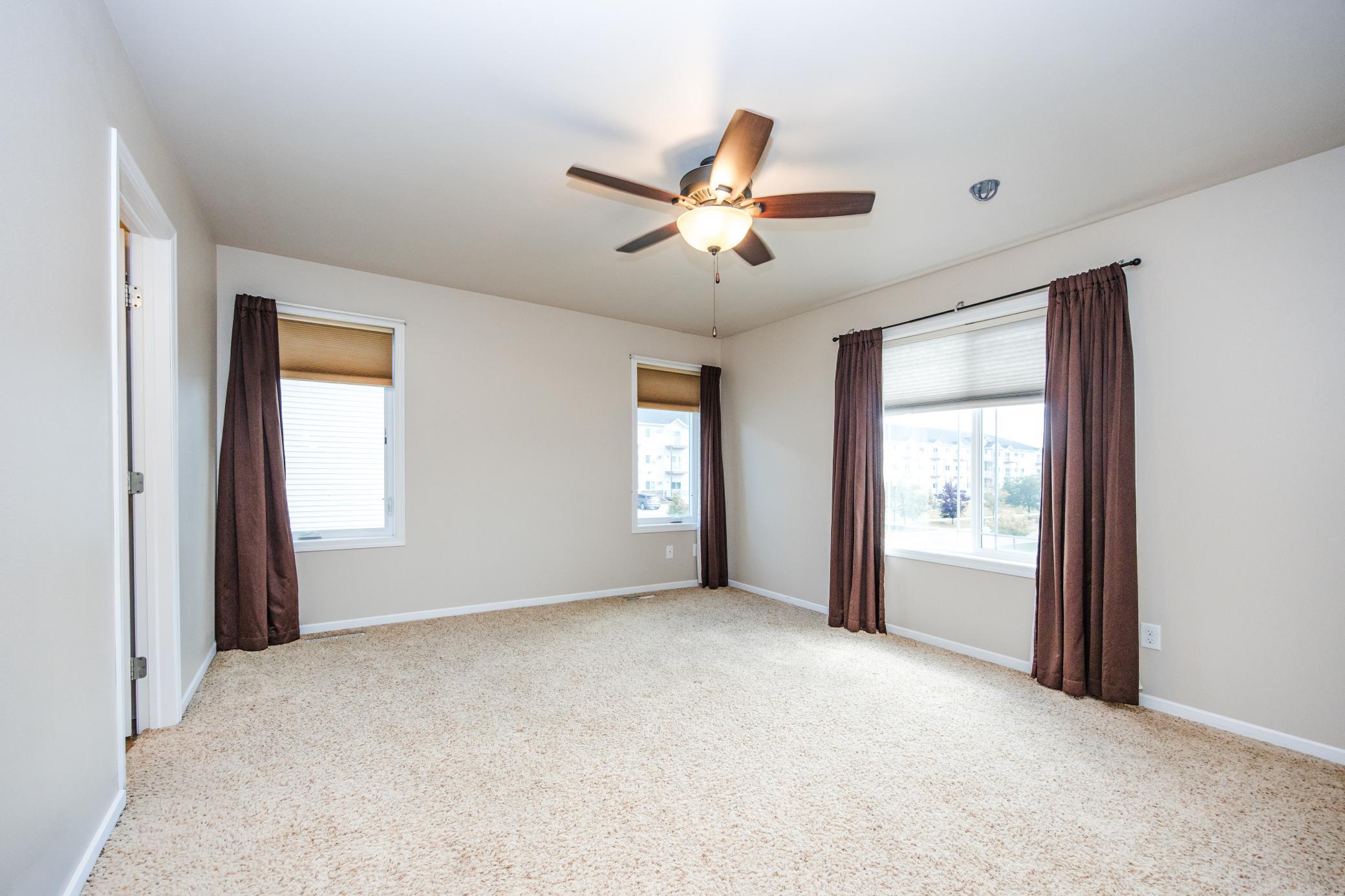 2011 single family home for sale at 2613 56th Avenue S in Fargo, ND — 3 bed, 3 bath (photo 25 of 67)