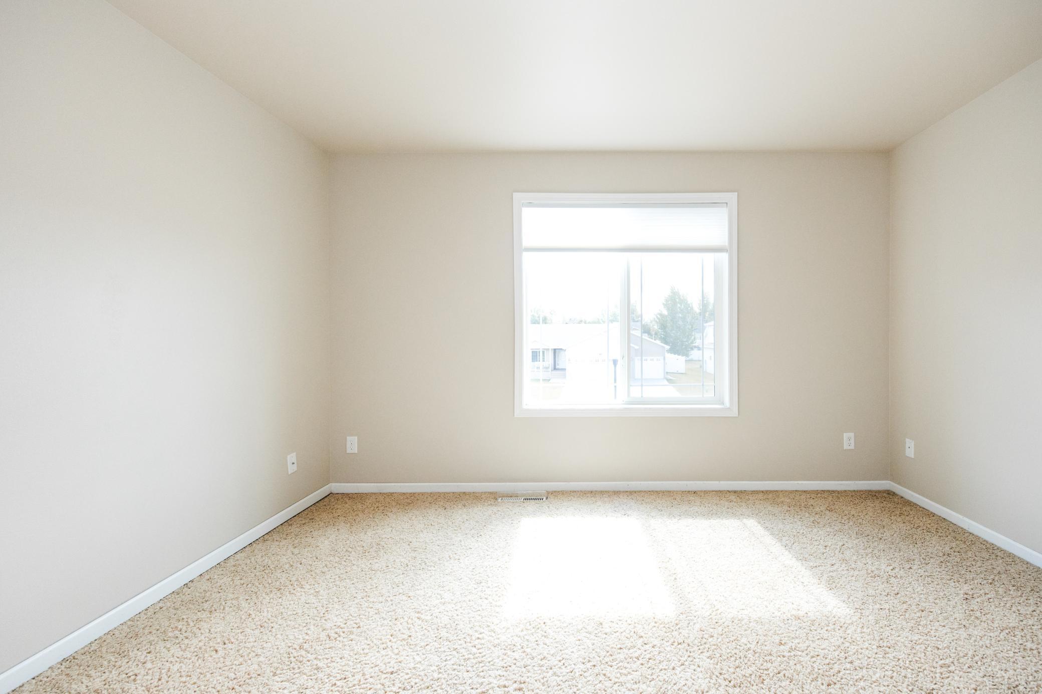 2011 single family home for sale at 2613 56th Avenue S in Fargo, ND — 3 bed, 3 bath (photo 35 of 67)