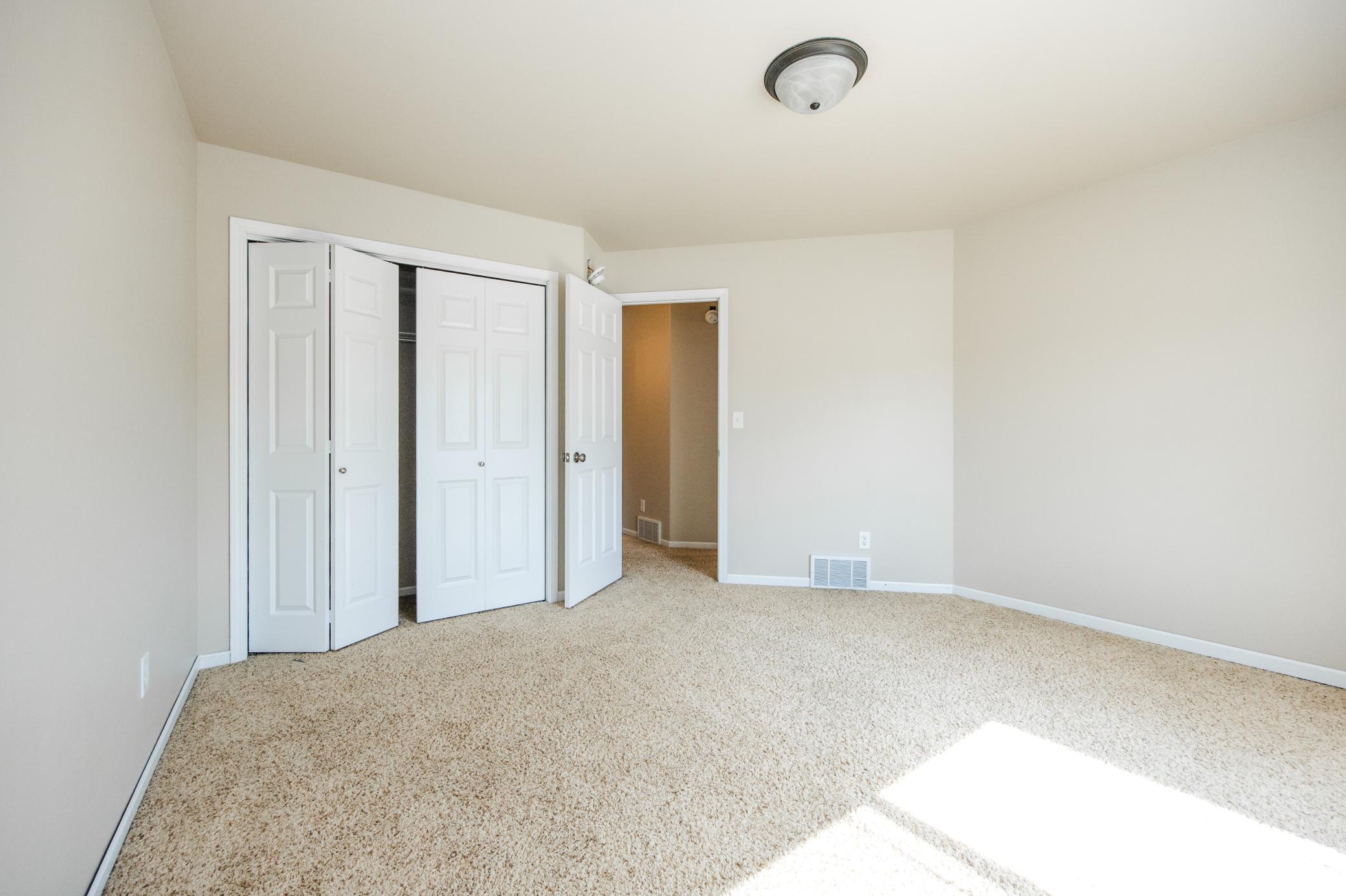 2011 single family home for sale at 2613 56th Avenue S in Fargo, ND — 3 bed, 3 bath (photo 37 of 67)