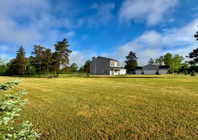 2016 single family home for sale at 8035 Moidore Drive NW in Bemidji, MN — 3 bed, 3 bath (photo 32 of 44)