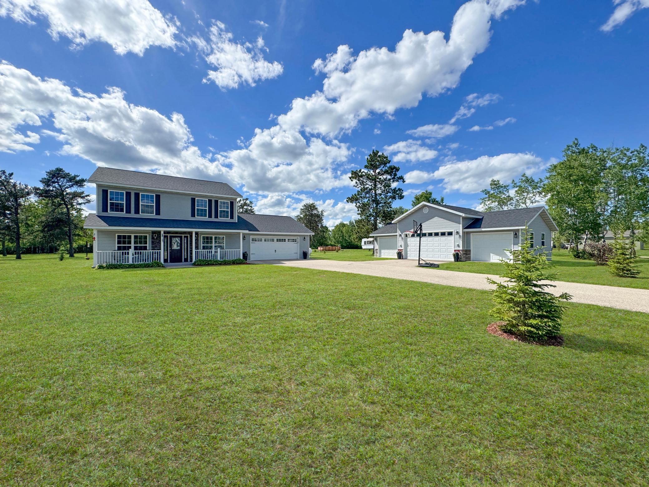 2016 single family home for sale at 8035 Moidore Drive NW in Bemidji, MN — 3 bed, 3 bath (photo 42 of 44)