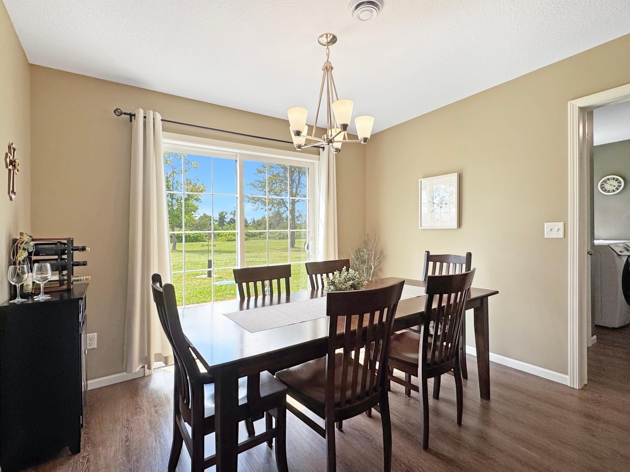 2016 single family home for sale at 8035 Moidore Drive NW in Bemidji, MN — 3 bed, 3 bath (photo 8 of 44)