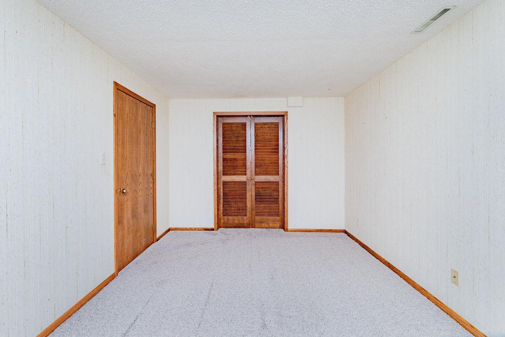 2536 University S Drive, Fargo ND 58103 - Photo 32 of 48