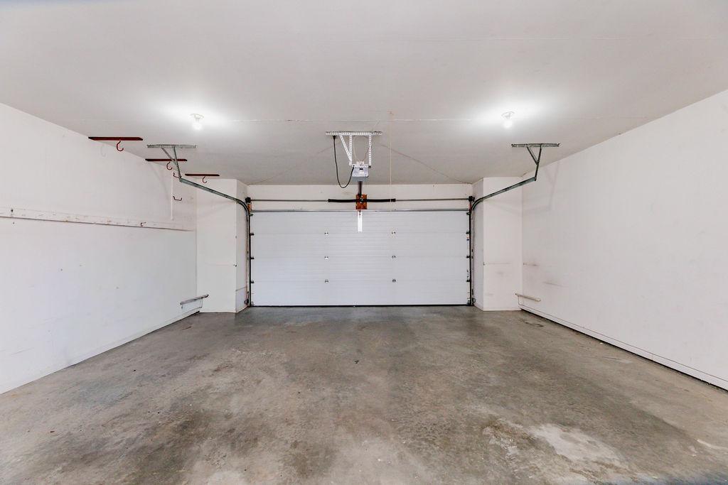 2536 University S Drive, Fargo ND 58103 - Photo 41 of 48