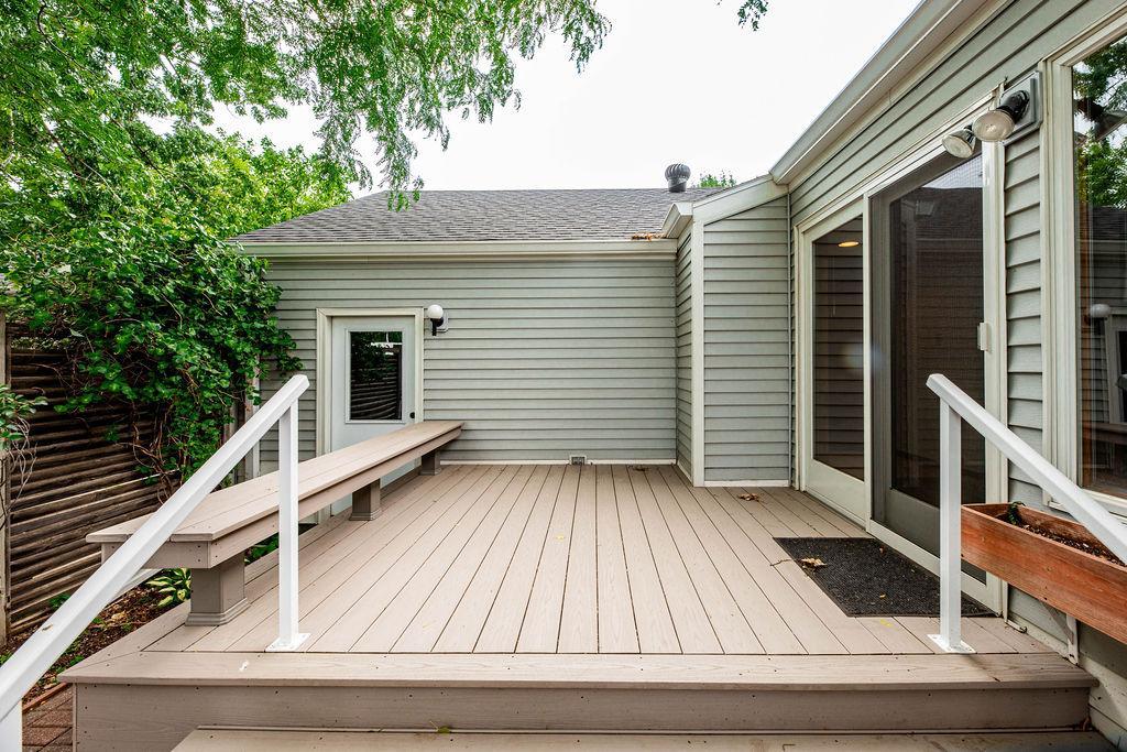 2536 University S Drive, Fargo ND 58103 - Photo 8 of 48