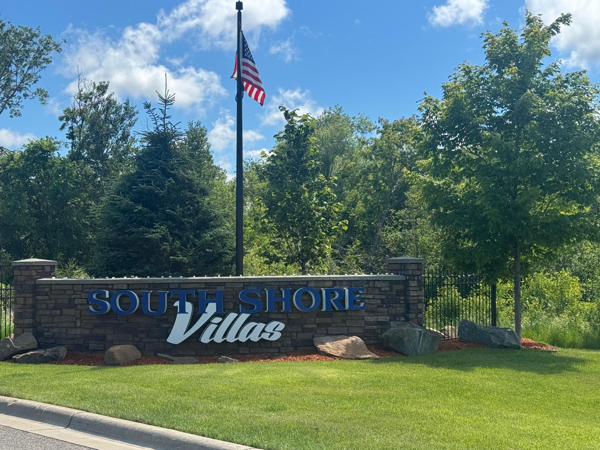 2014 home for sale at 1300 Event Center Drive NE, Unit 5 in Bemidji, MN — 2 bed, 2 bath (photo 2 of 37)