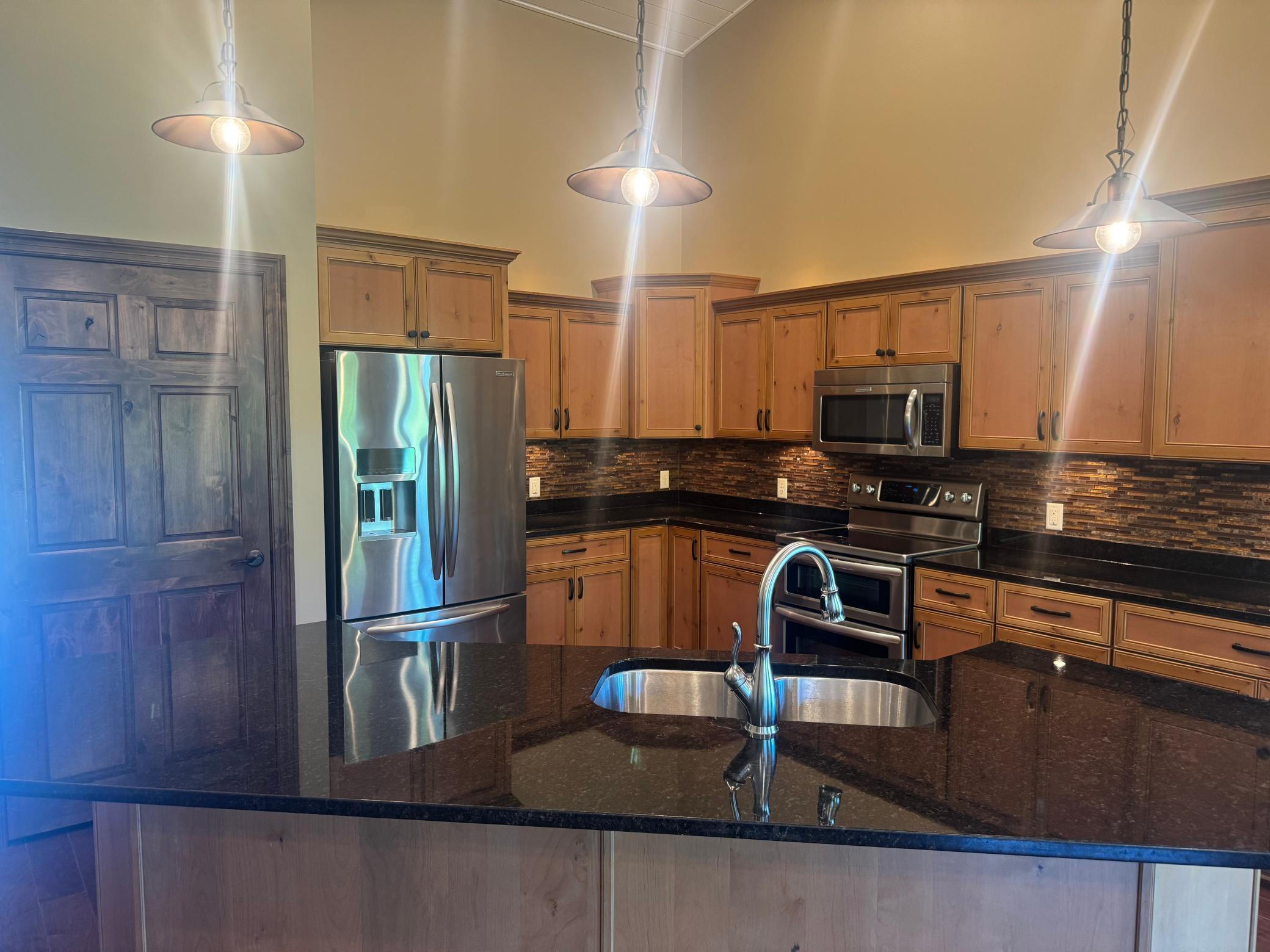 2014 home for sale at 1300 Event Center Drive NE, Unit 5 in Bemidji, MN — 2 bed, 2 bath (photo 13 of 37)