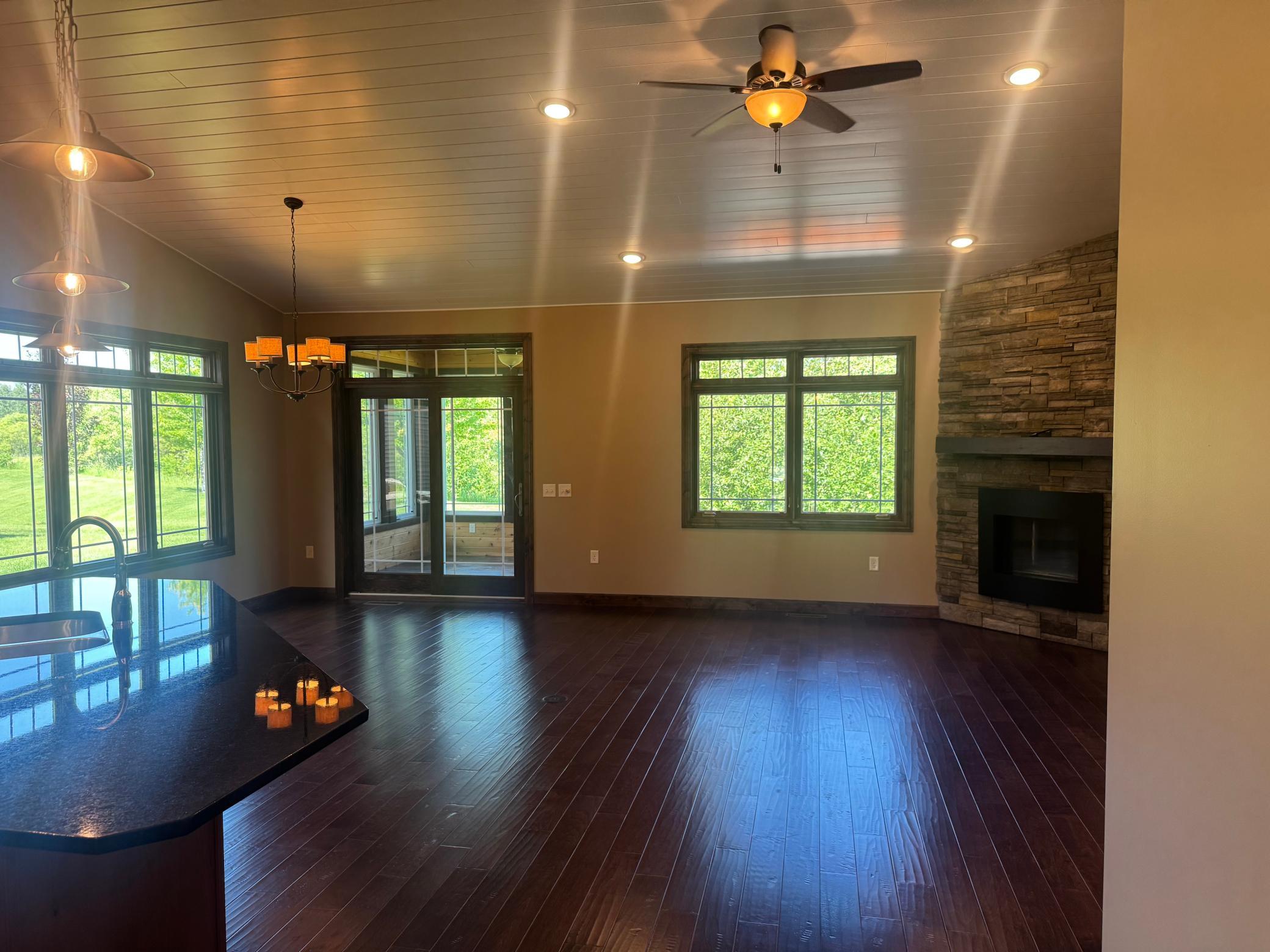 2014 home for sale at 1300 Event Center Drive NE, Unit 5 in Bemidji, MN — 2 bed, 2 bath (photo 14 of 37)