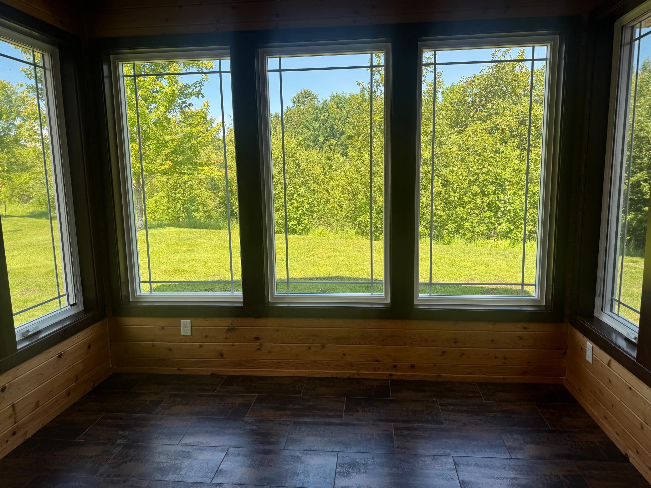 2014 home for sale at 1300 Event Center Drive NE, Unit 5 in Bemidji, MN — 2 bed, 2 bath (photo 16 of 37)