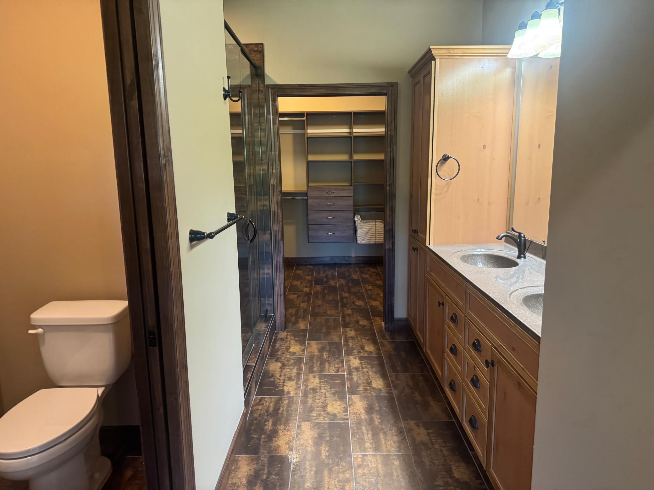 2014 home for sale at 1300 Event Center Drive NE, Unit 5 in Bemidji, MN — 2 bed, 2 bath (photo 25 of 37)