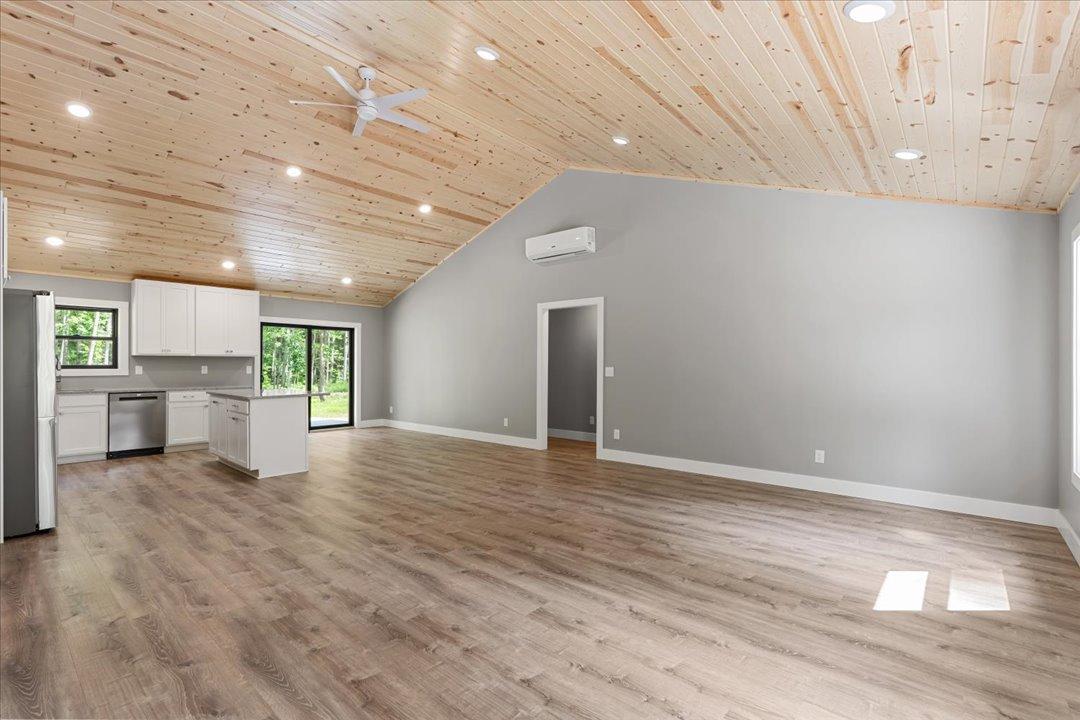 121 Ridgeway Path, Walker MN 56484 - Photo 9 of 35