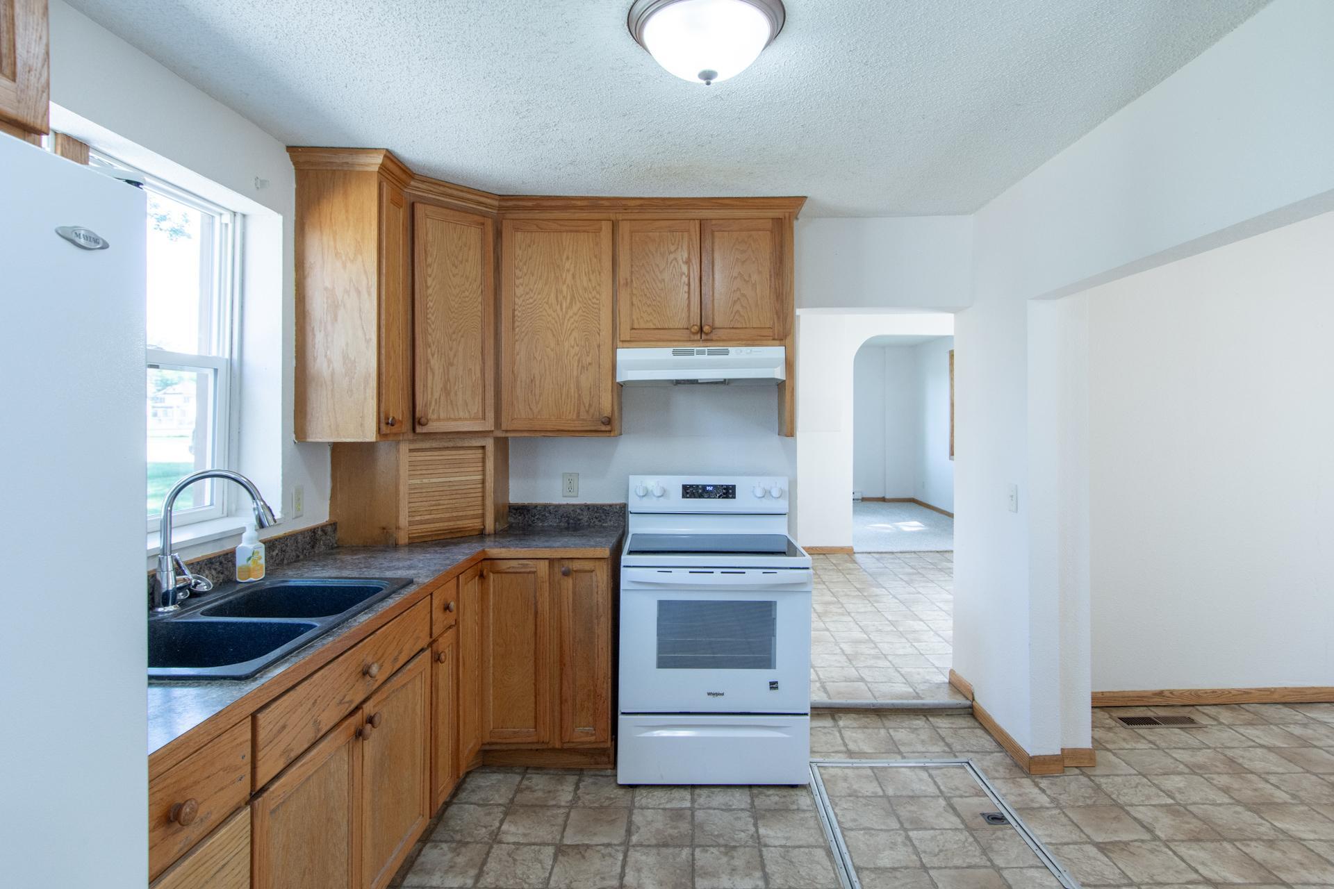 1517 Norwood Street, Brainerd MN 56401 - Photo 8 of 35