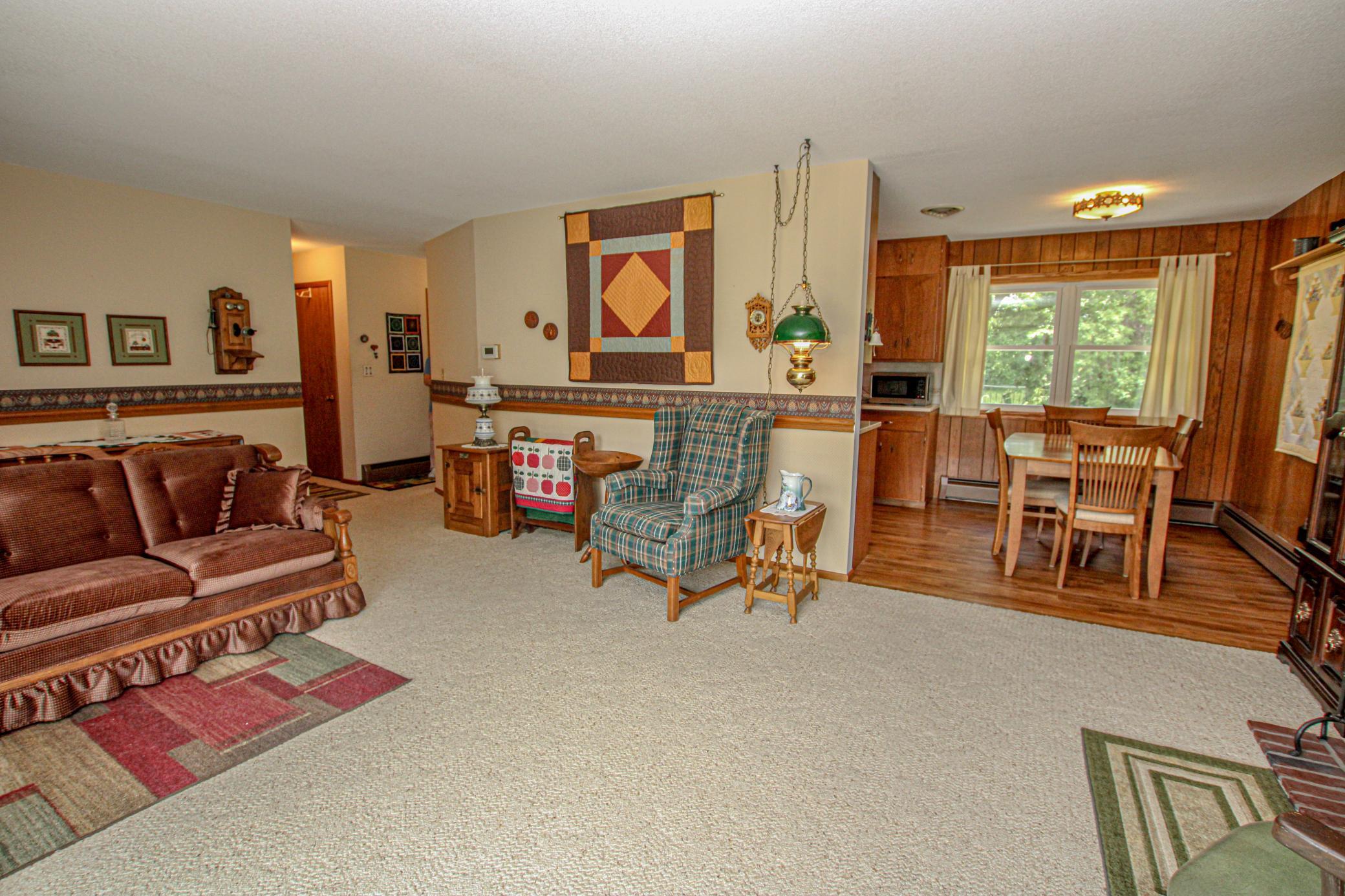 1971 single family home for sale at 8691 County Road 11 NE in Alexandria, MN — 3 bed, 2 bath (photo 11 of 35)