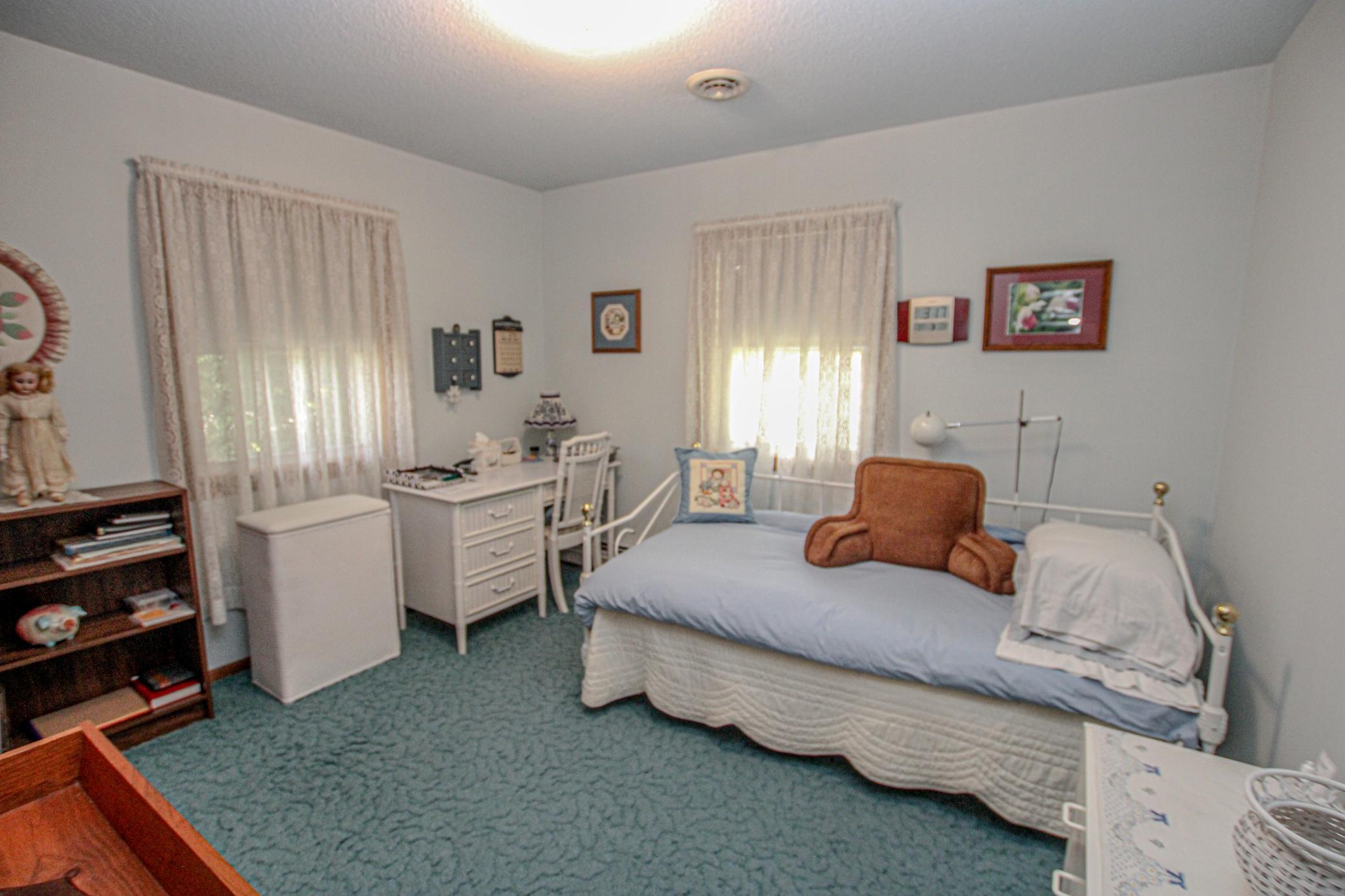 1971 single family home for sale at 8691 County Road 11 NE in Alexandria, MN — 3 bed, 2 bath (photo 18 of 35)
