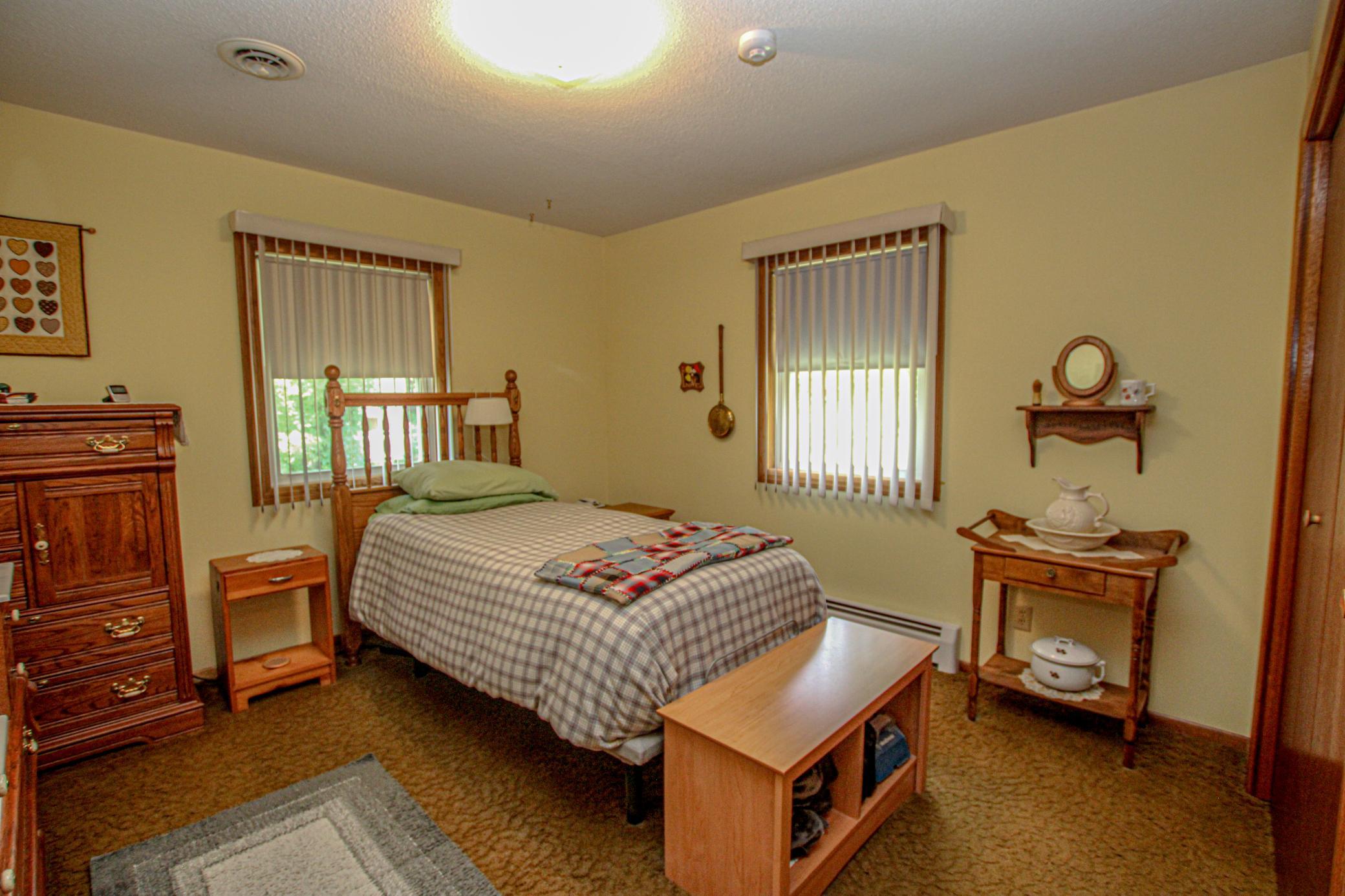 1971 single family home for sale at 8691 County Road 11 NE in Alexandria, MN — 3 bed, 2 bath (photo 21 of 35)