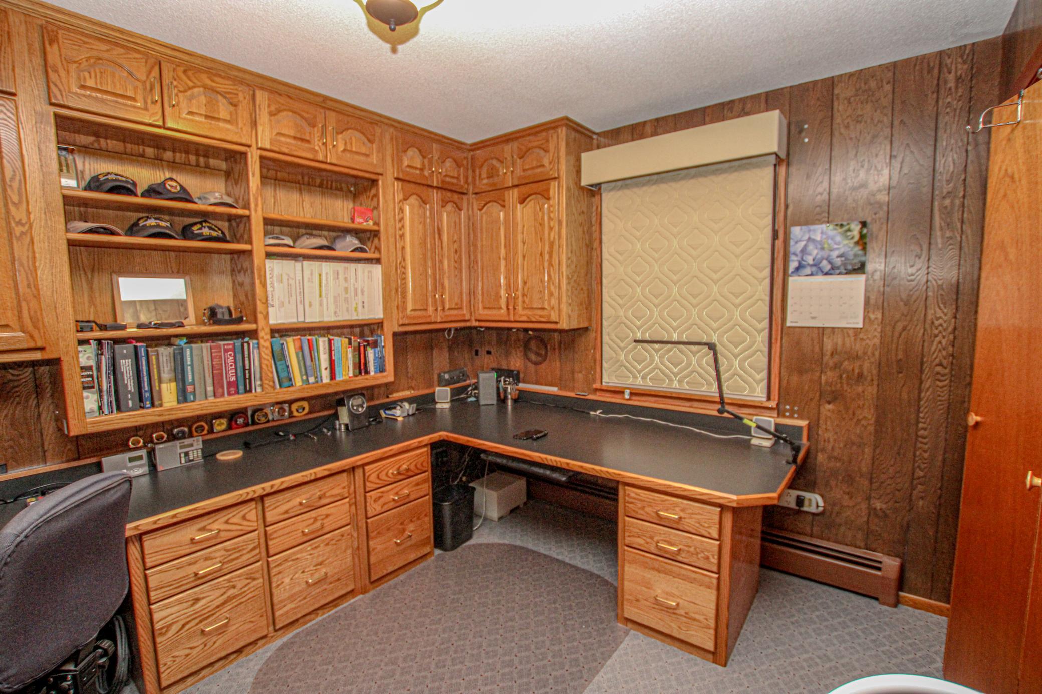 1971 single family home for sale at 8691 County Road 11 NE in Alexandria, MN — 3 bed, 2 bath (photo 24 of 35)