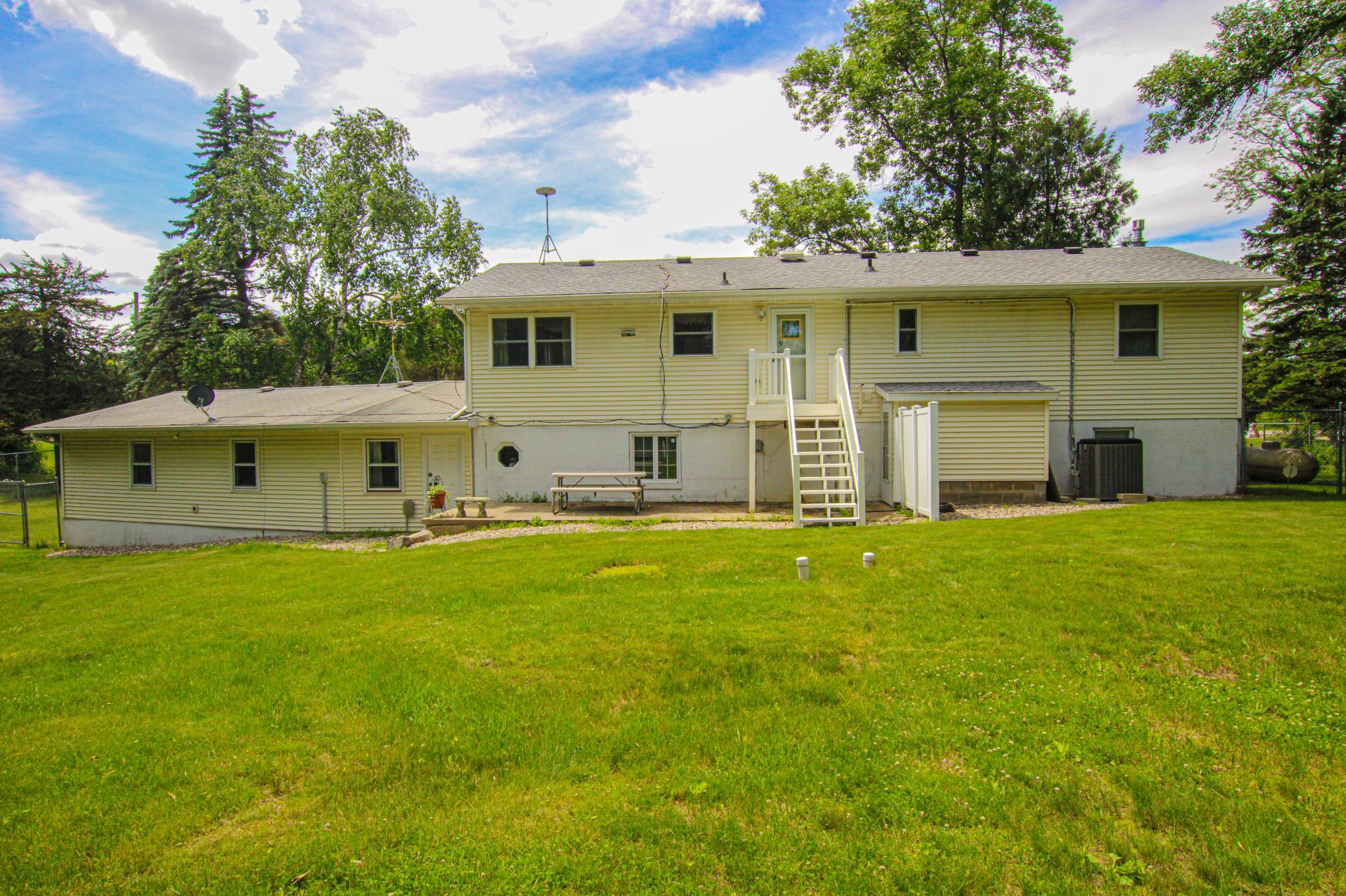 1971 single family home for sale at 8691 County Road 11 NE in Alexandria, MN — 3 bed, 2 bath (photo 5 of 35)