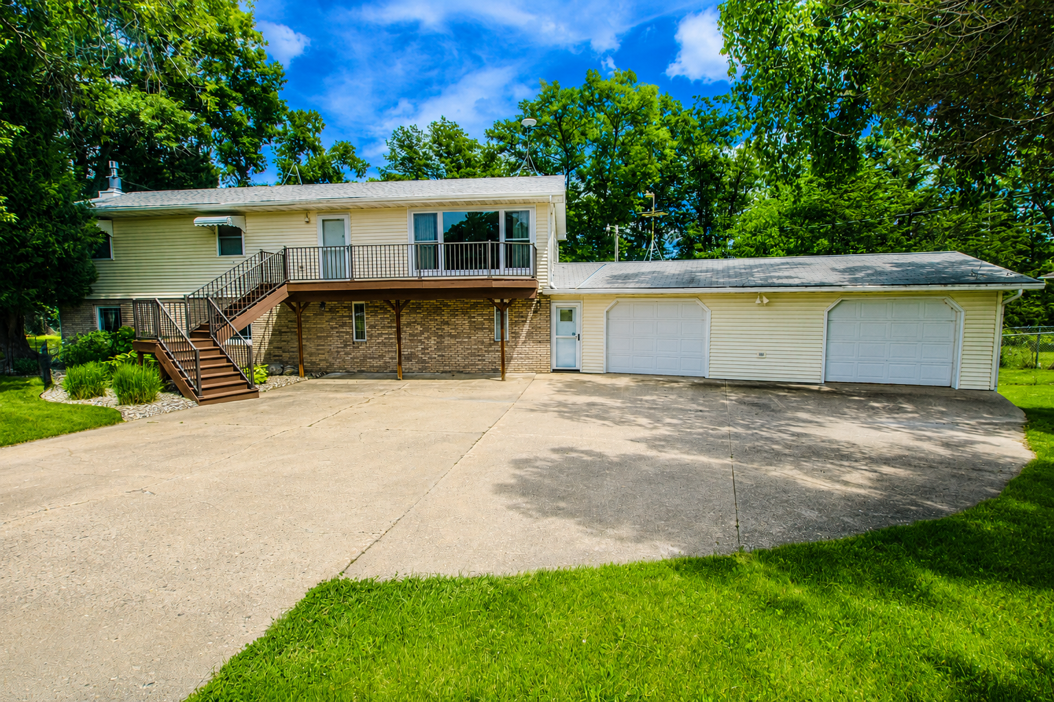 1971 single family home for sale at 8691 County Road 11 NE in Alexandria, MN — 3 bed, 2 bath