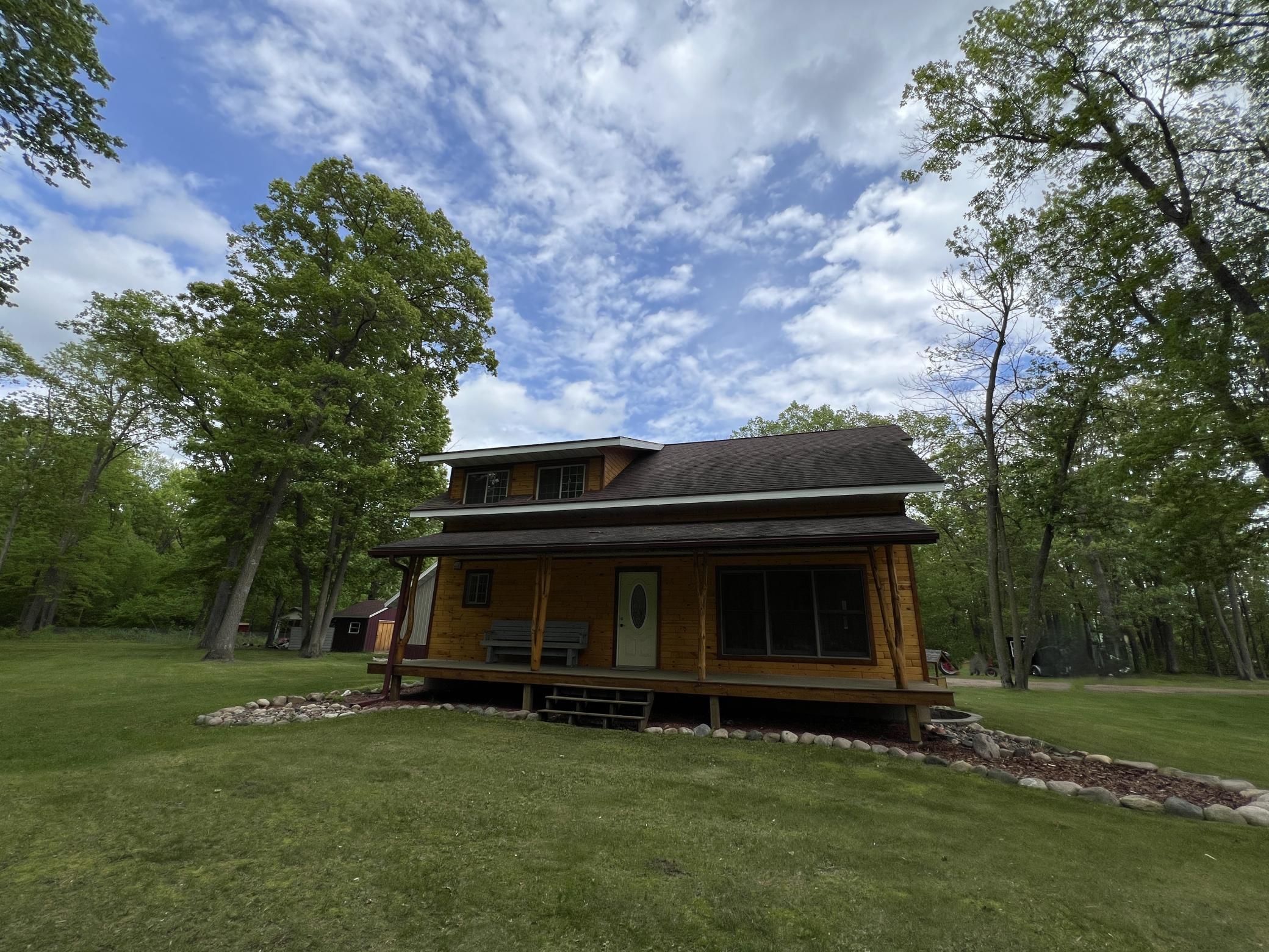 2007 single family home for sale at 24148 Williams Road in Hillman, MN — 2 bed, 2 bath (photo 2 of 7)